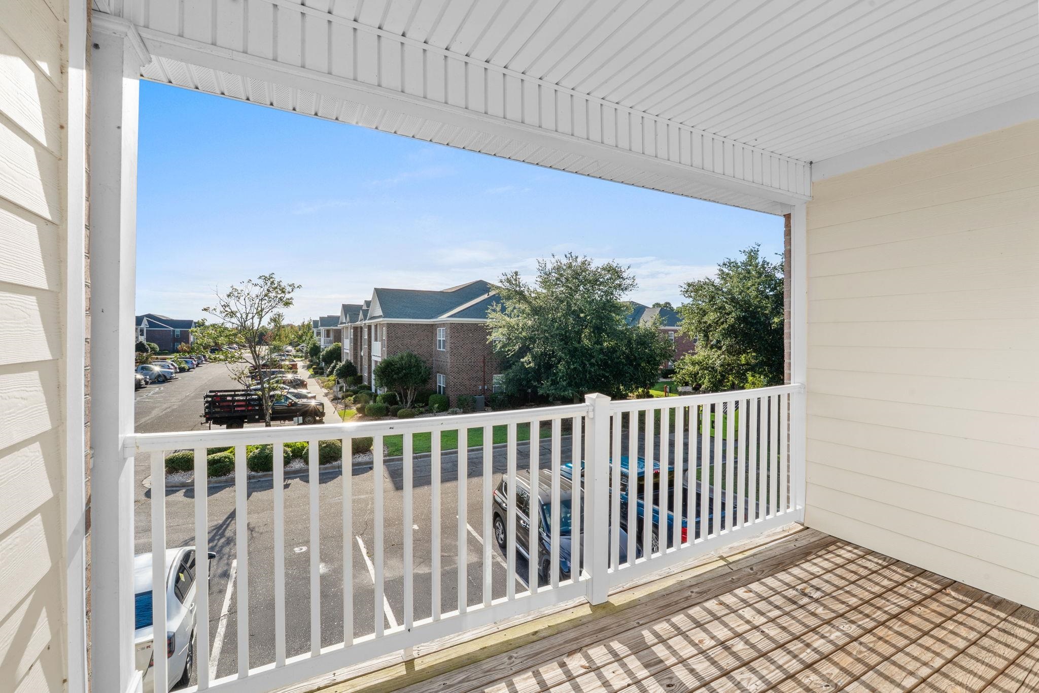 2025 Silvercrest Dr. Property Photo 29
