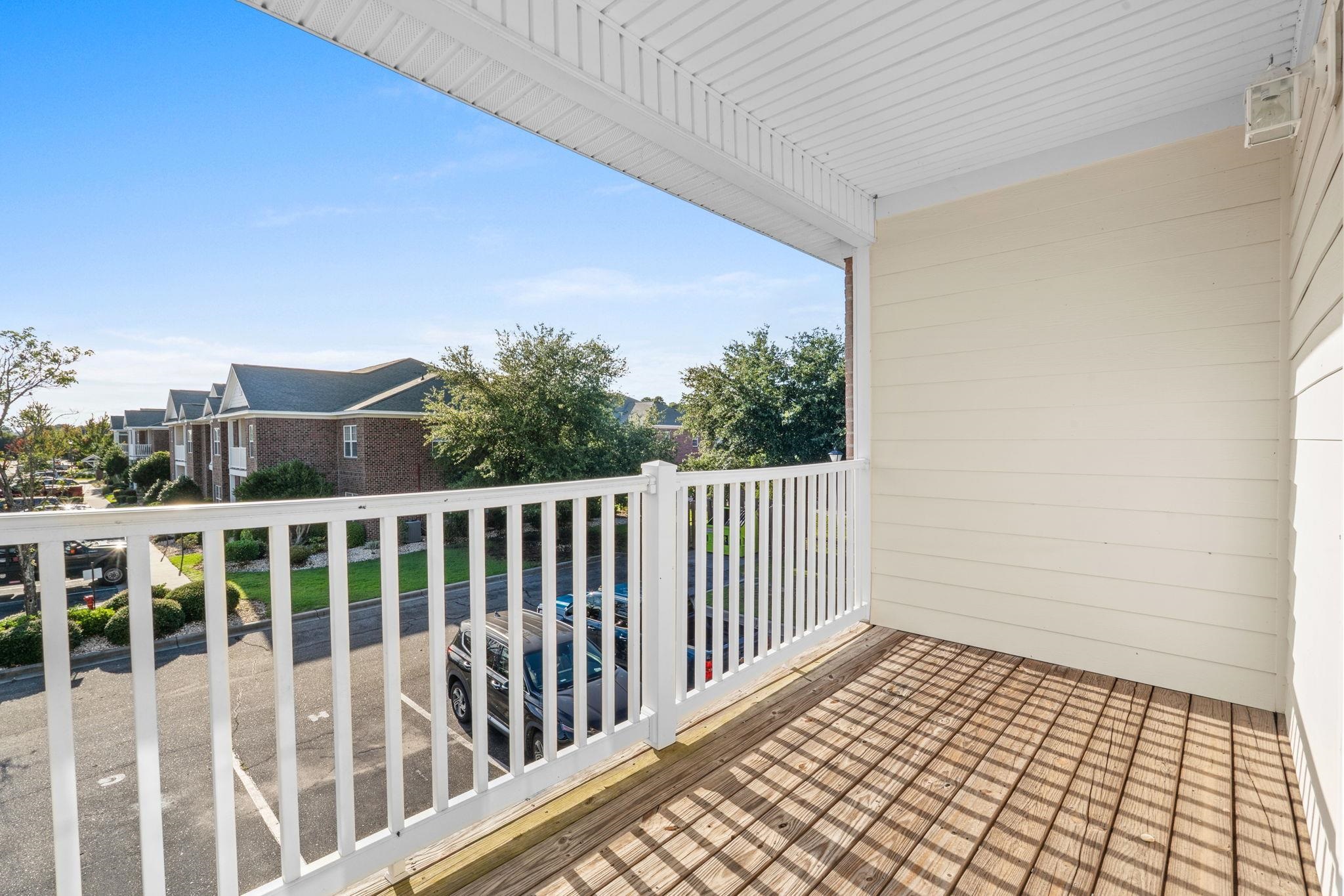 2025 Silvercrest Dr. Property Photo 30
