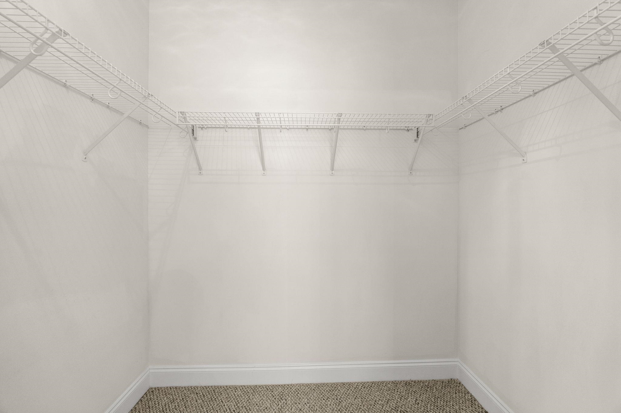 2025 Silvercrest Dr. Property Photo 44
