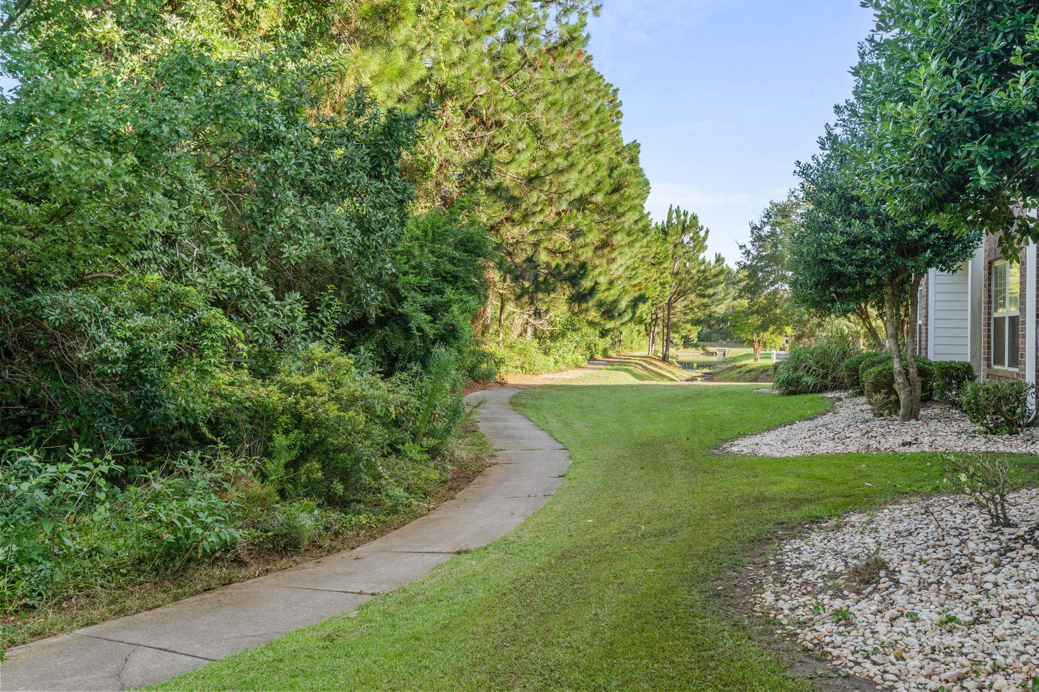 2025 Silvercrest Dr. Property Photo 67