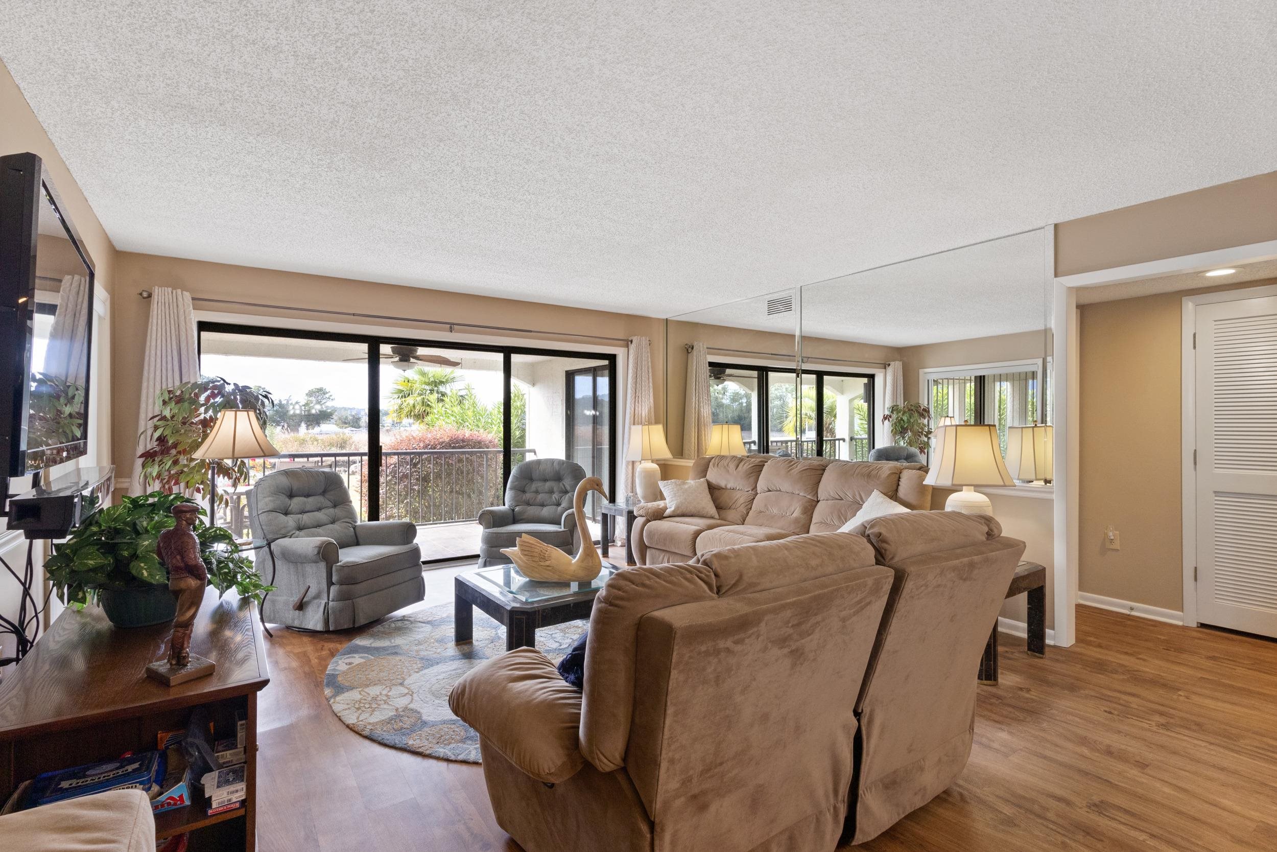 4440 Nassau Ct. Property Photo 11