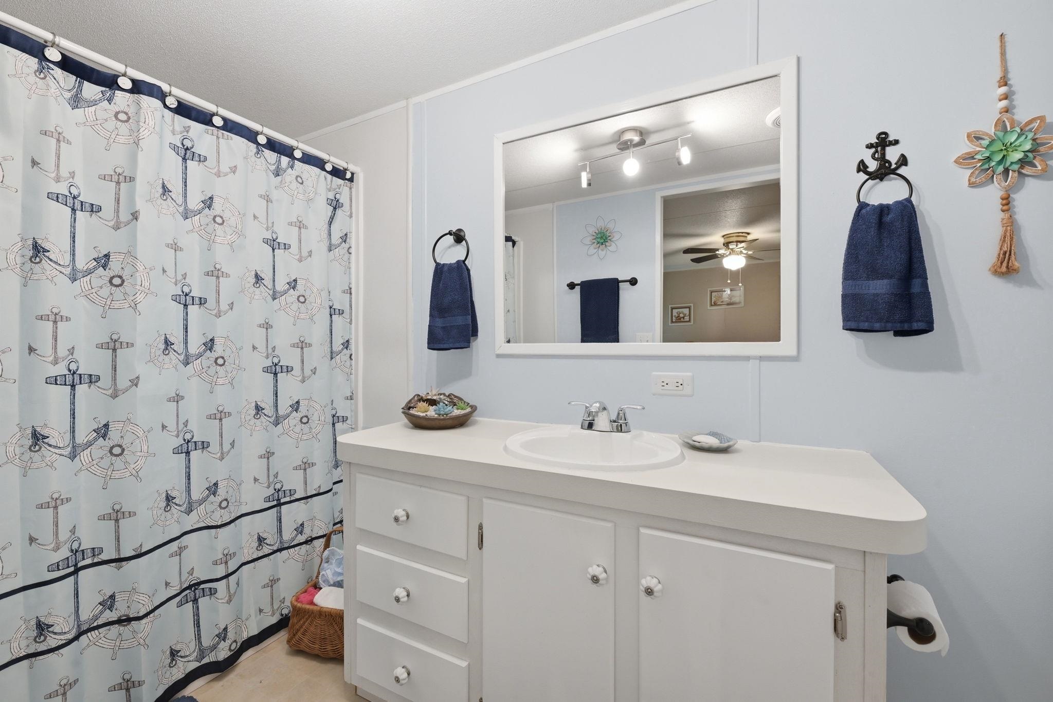 539 Key Largo Ave. Property Photo 14