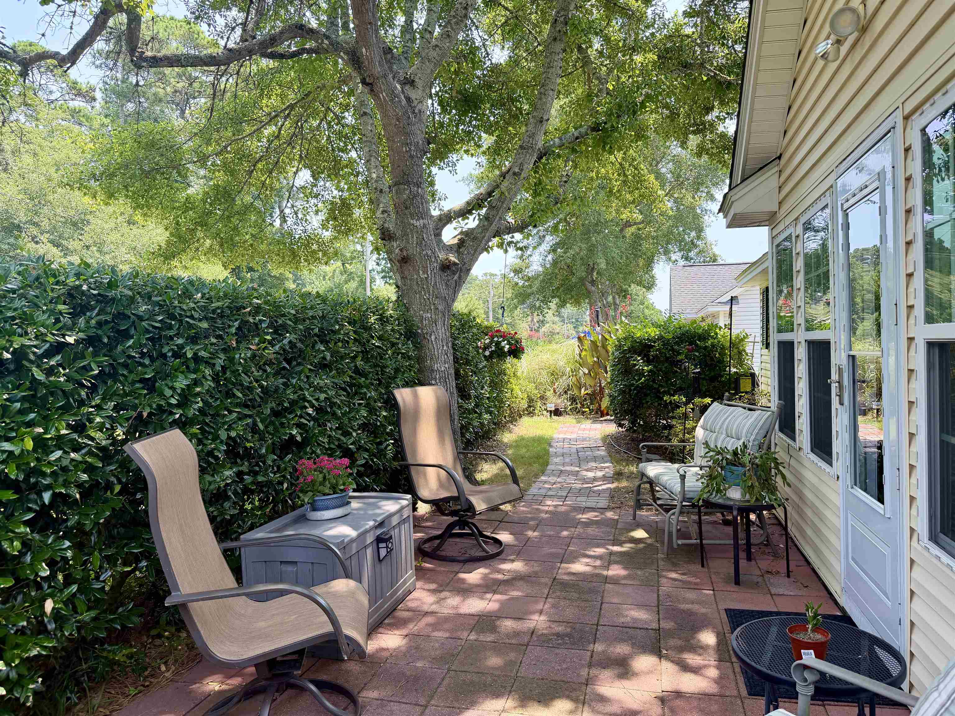 207 Melody Gardens Dr. Property Photo 26