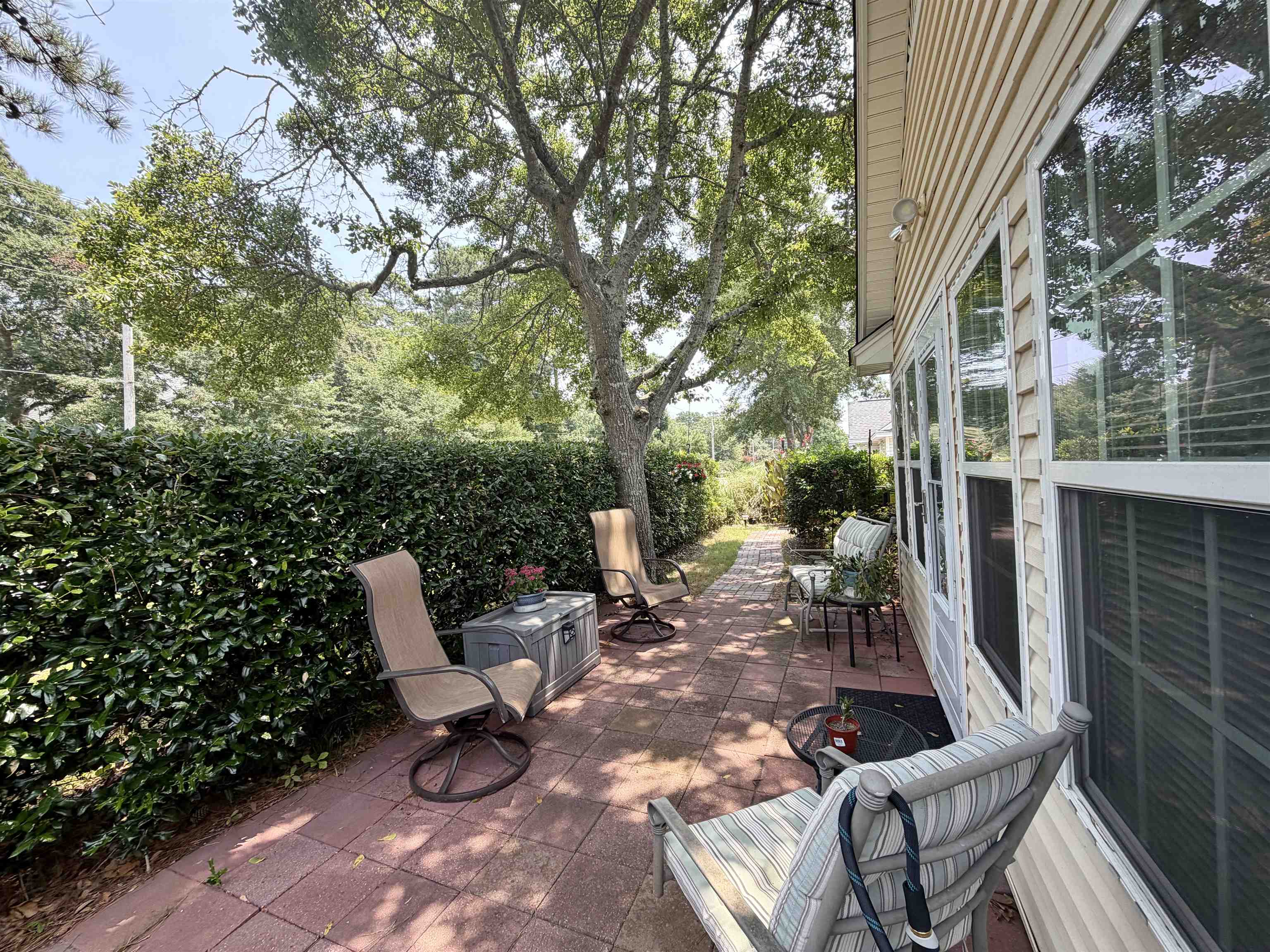 207 Melody Gardens Dr. Property Photo 27