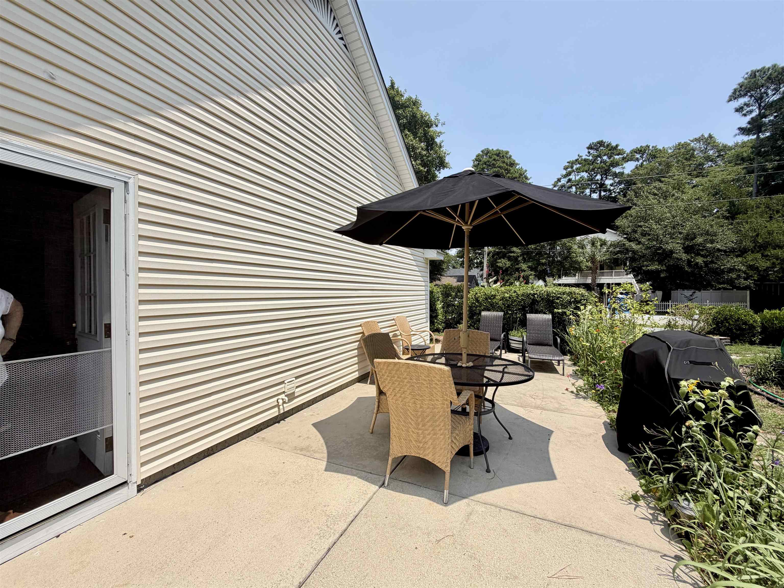 207 Melody Gardens Dr. Property Photo 29