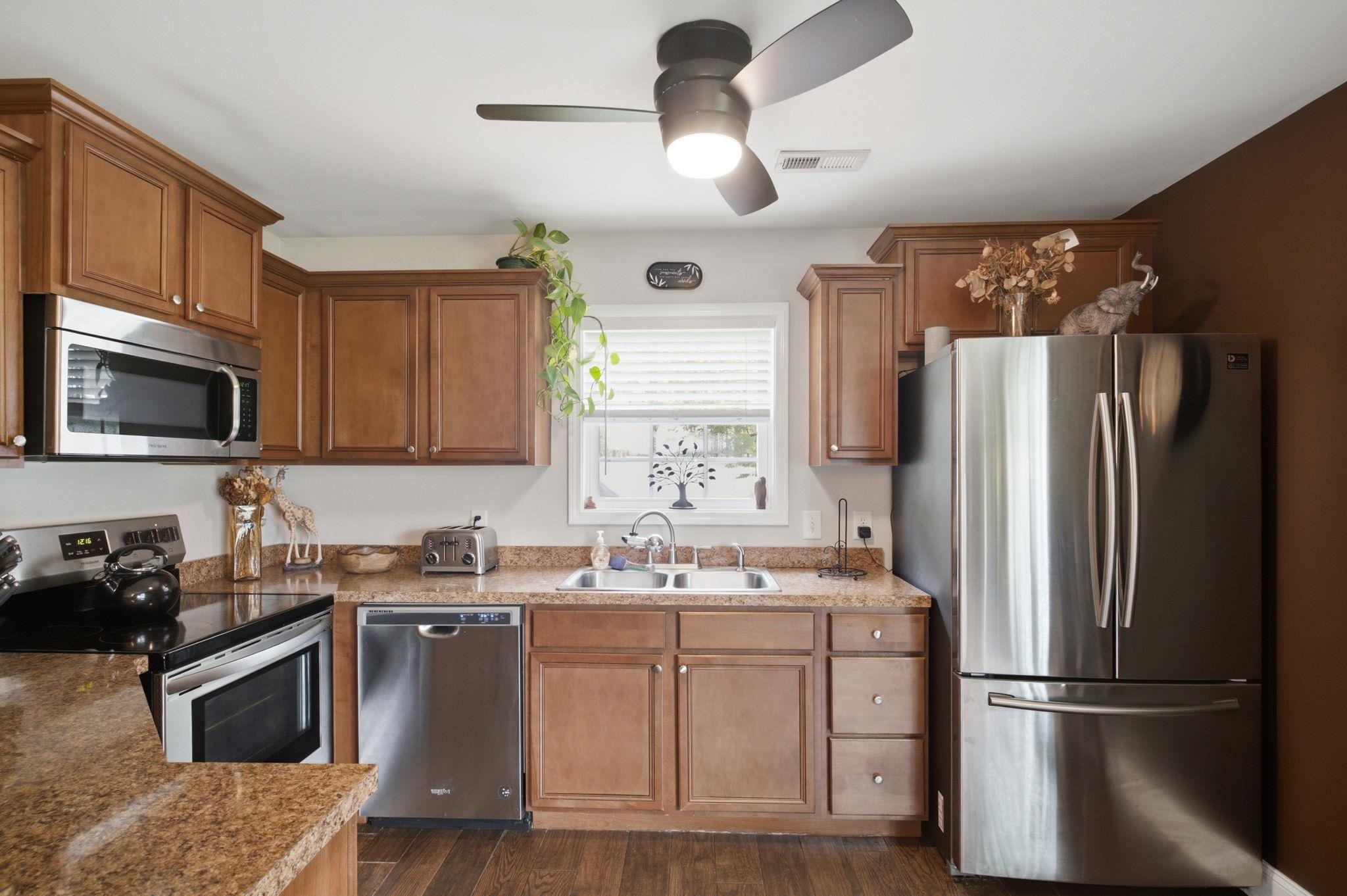 117 Cottage Creek Circle Property Photo 16
