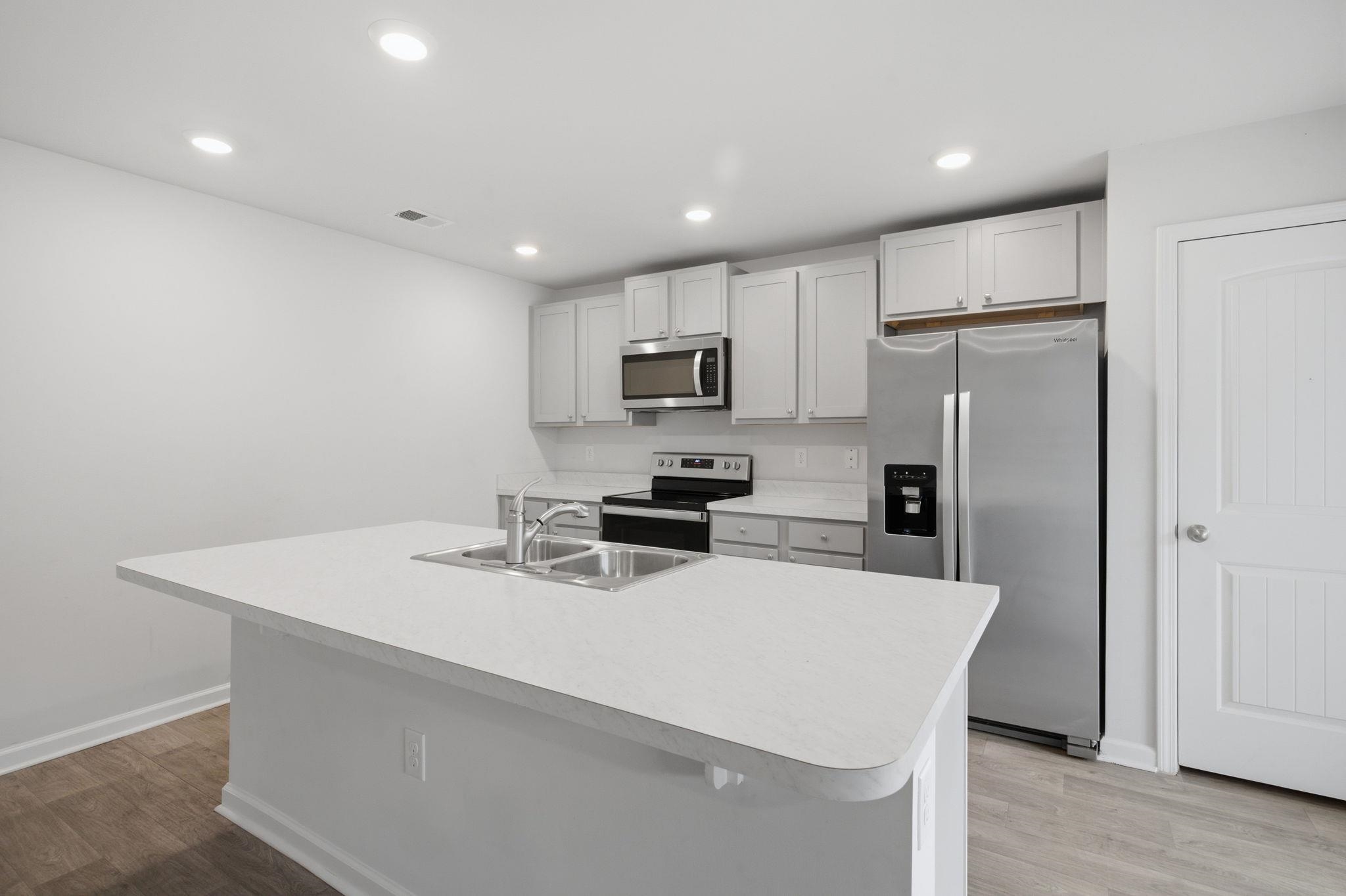 155 Golden Bear Circle Property Photo 3