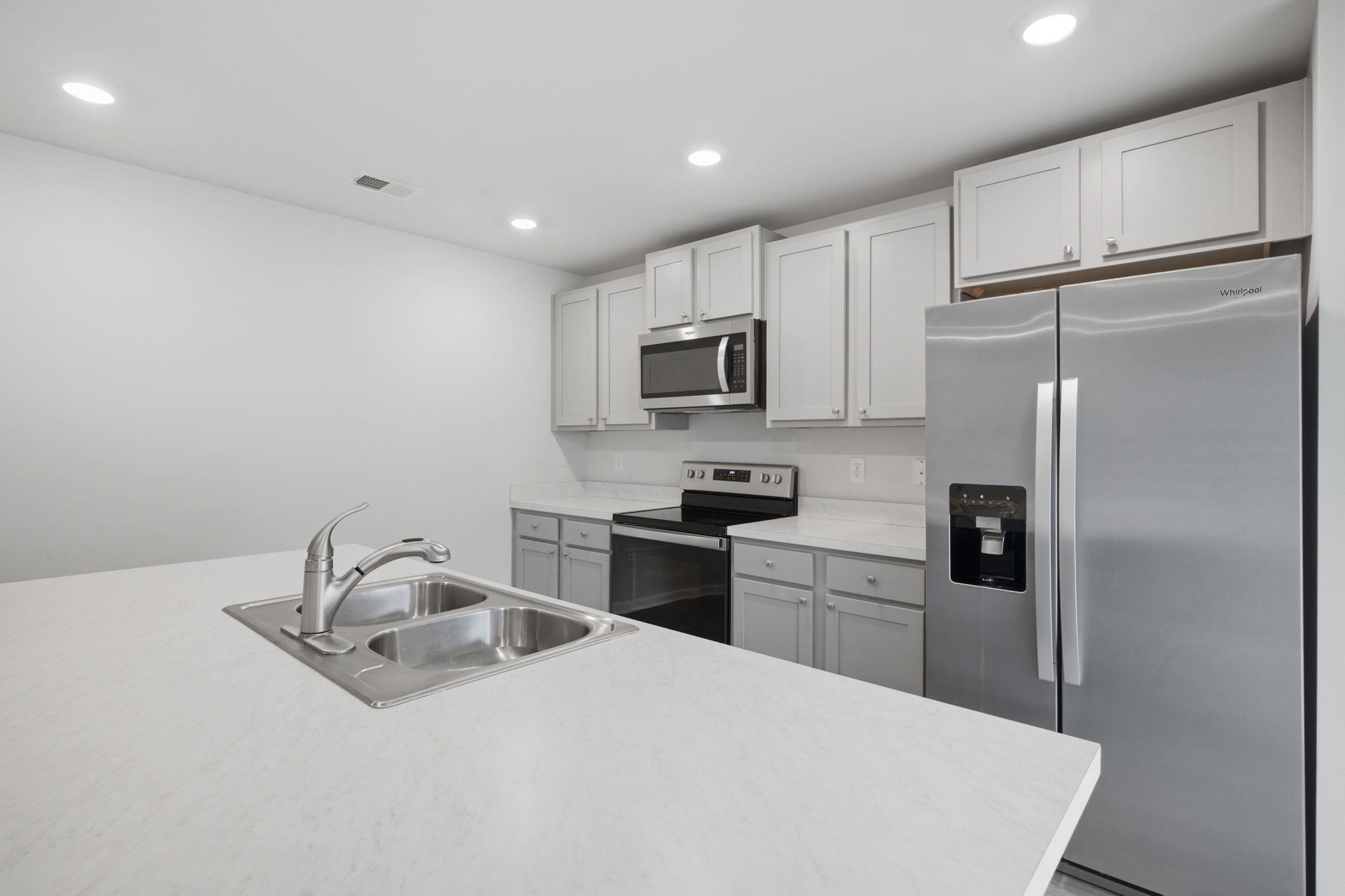 155 Golden Bear Circle Property Photo 4