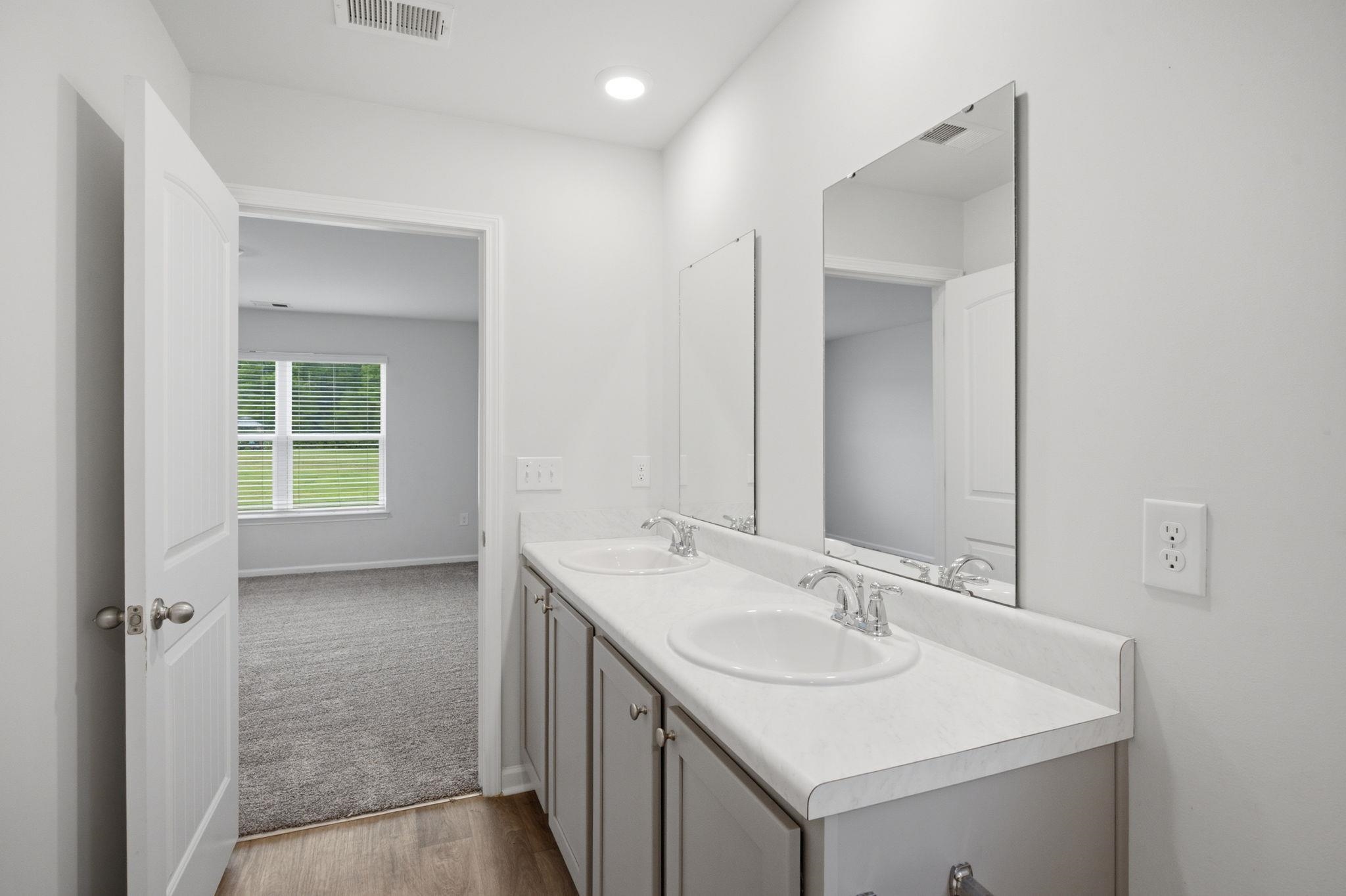 155 Golden Bear Circle Property Photo 30