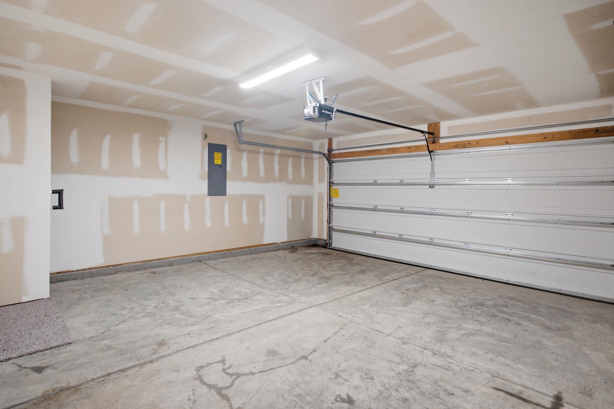 155 Golden Bear Circle Property Photo 32