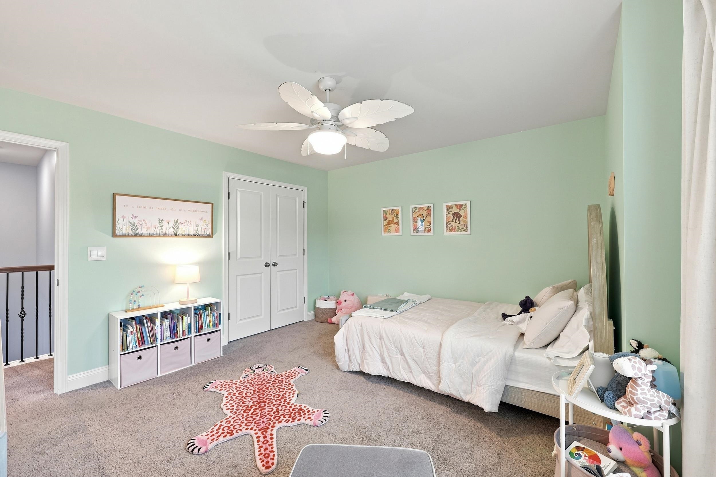 867 Ireland Dr. Property Photo 15