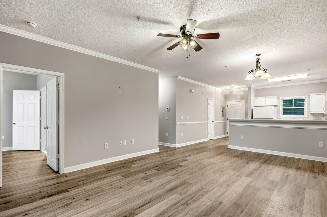 302 Kiskadee Loop Property Photo 8