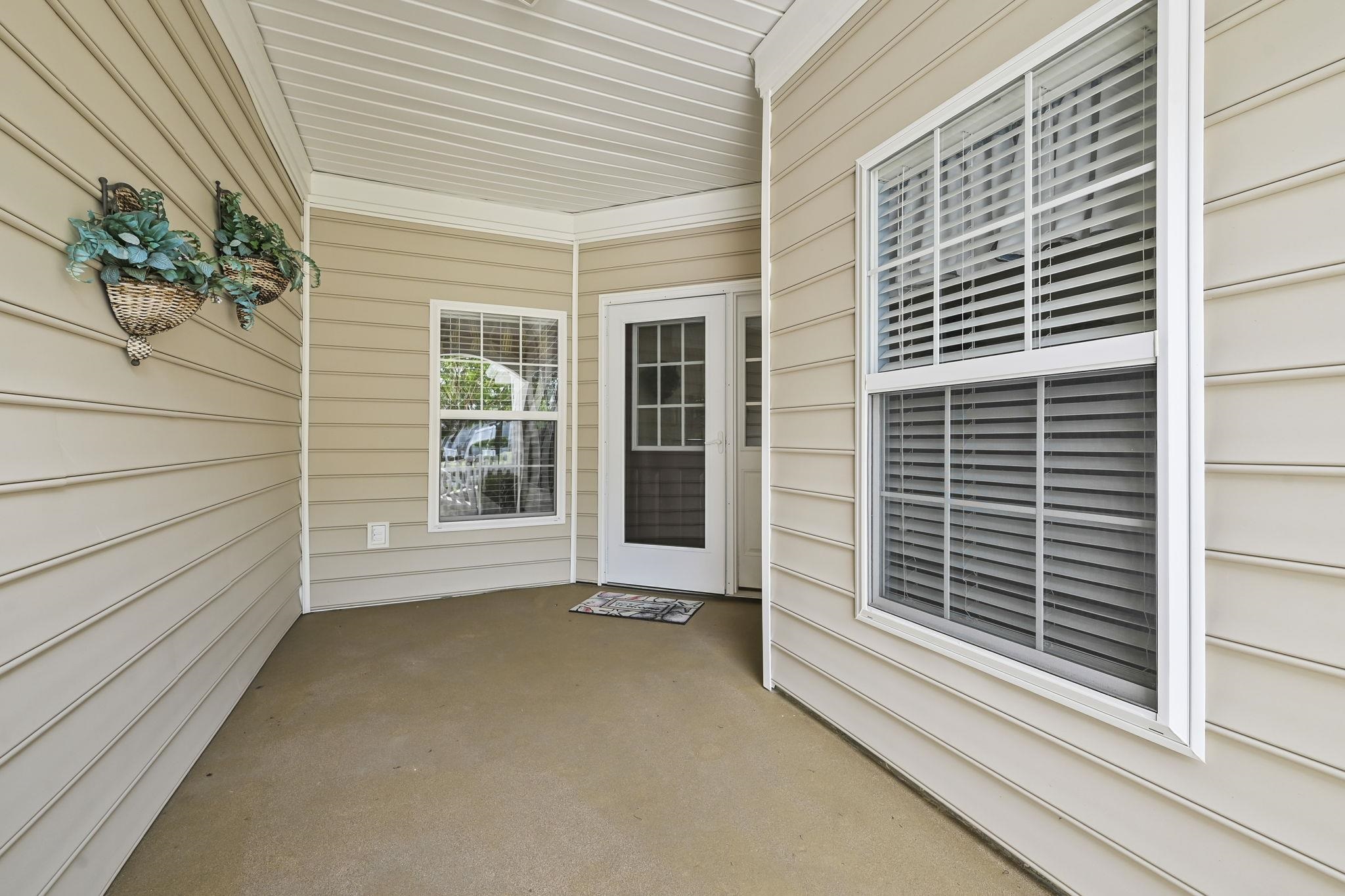 606 Botany Loop Property Photo 13