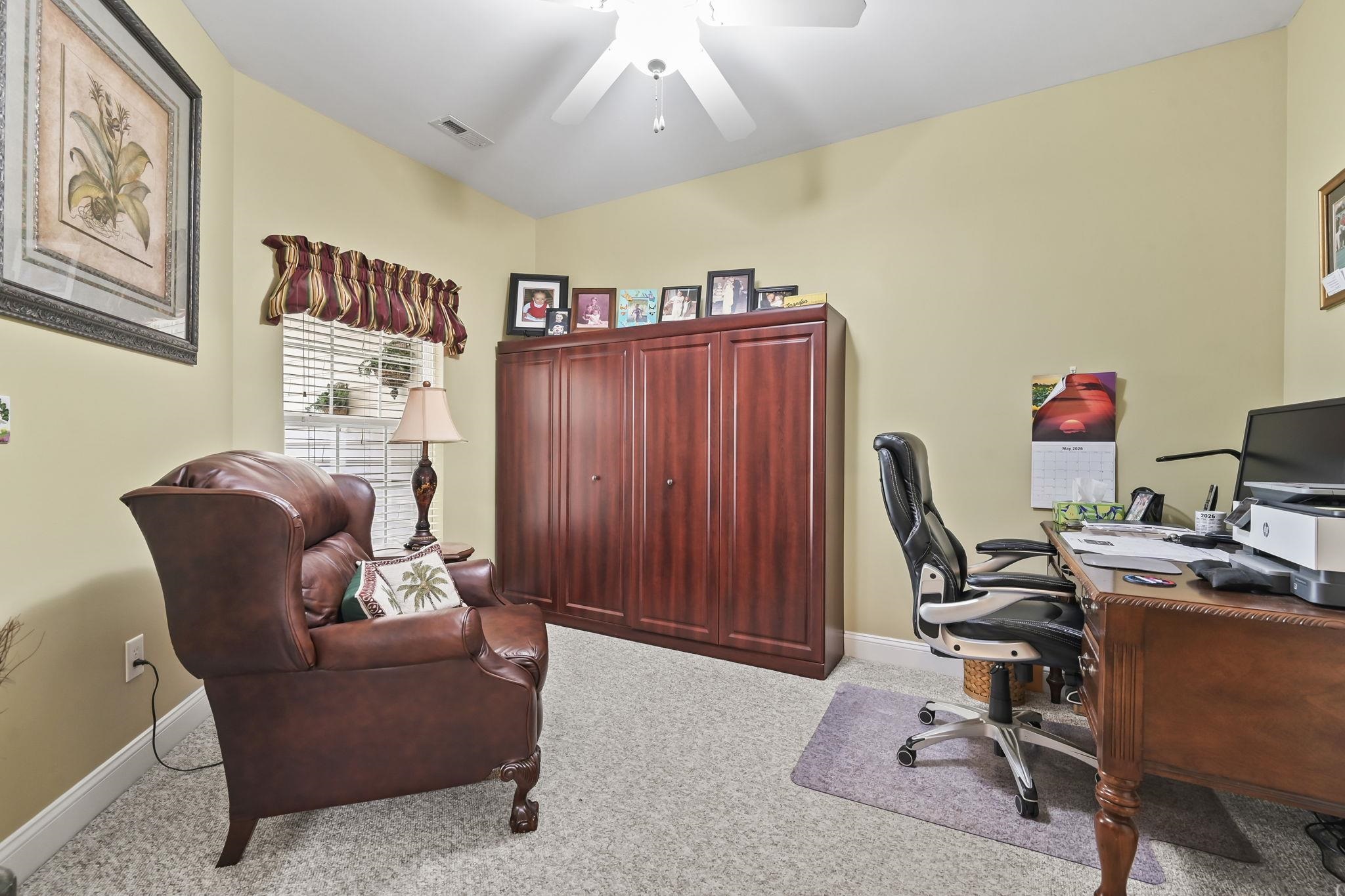 606 Botany Loop Property Photo 25