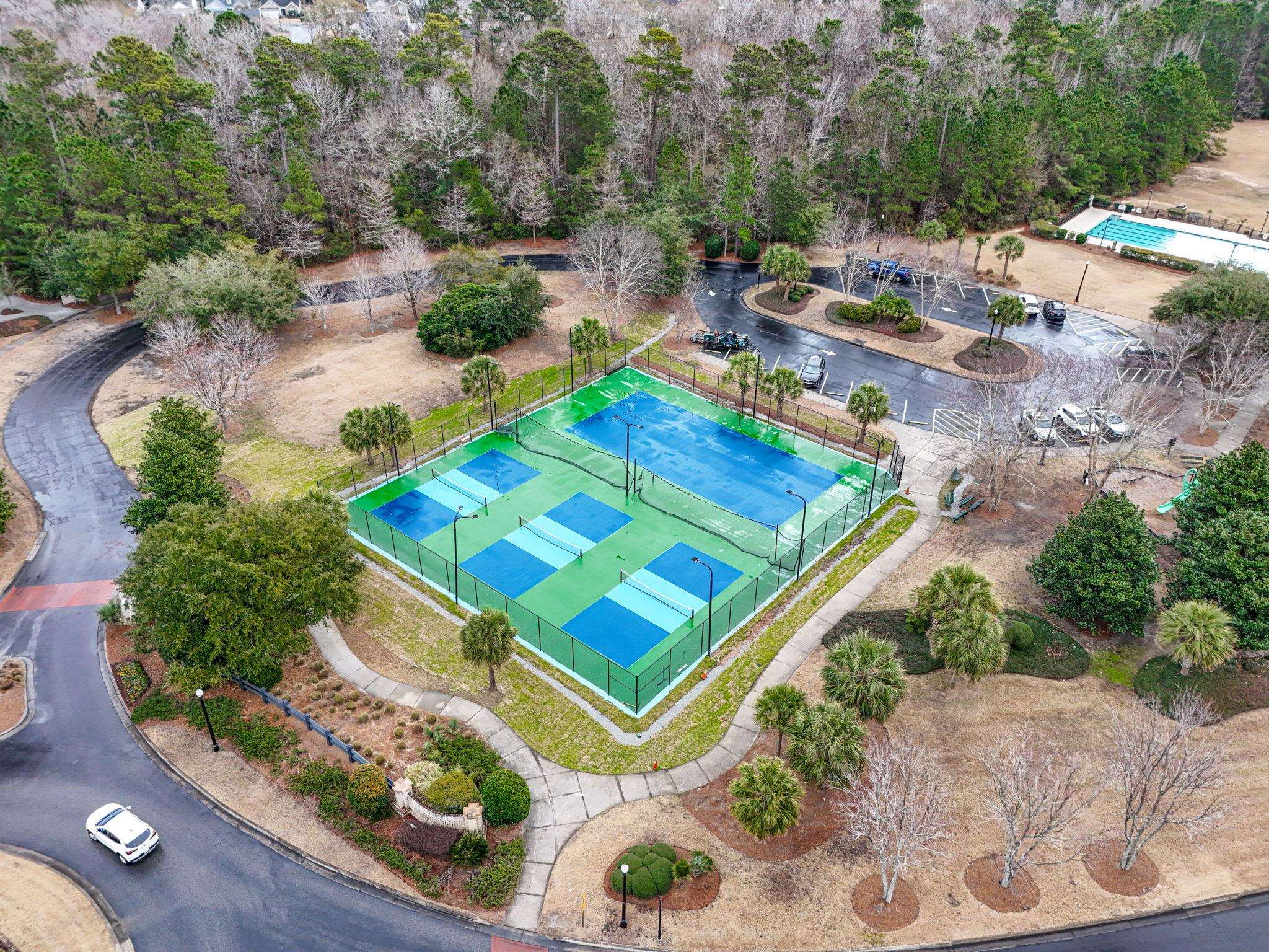 606 Botany Loop Property Photo 34