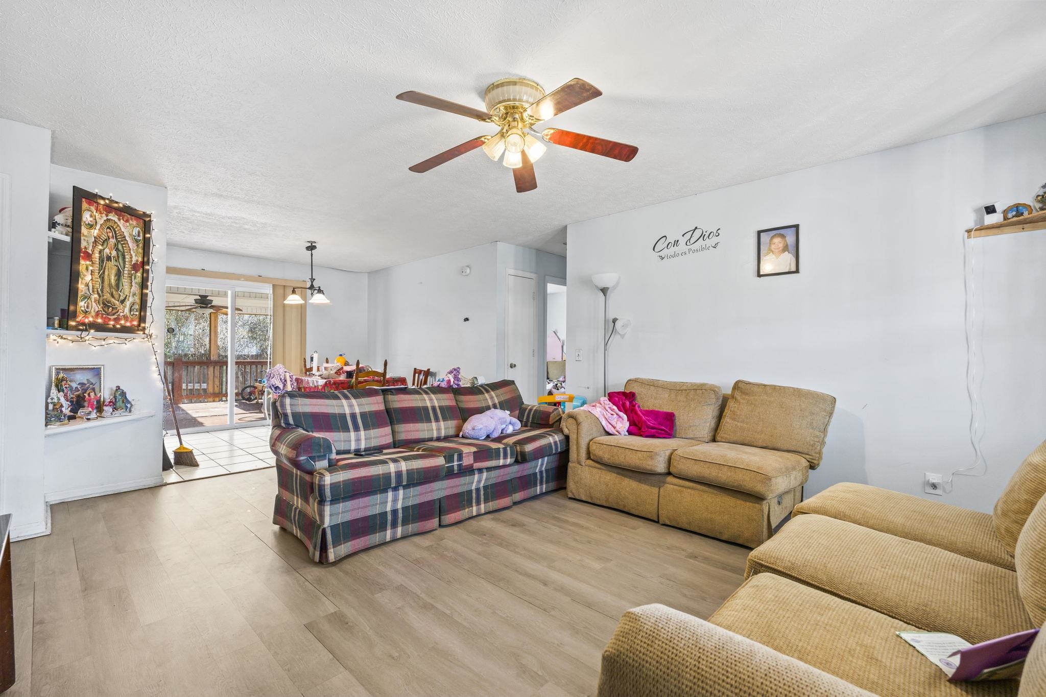 202 Luttie Rd. Property Photo 2