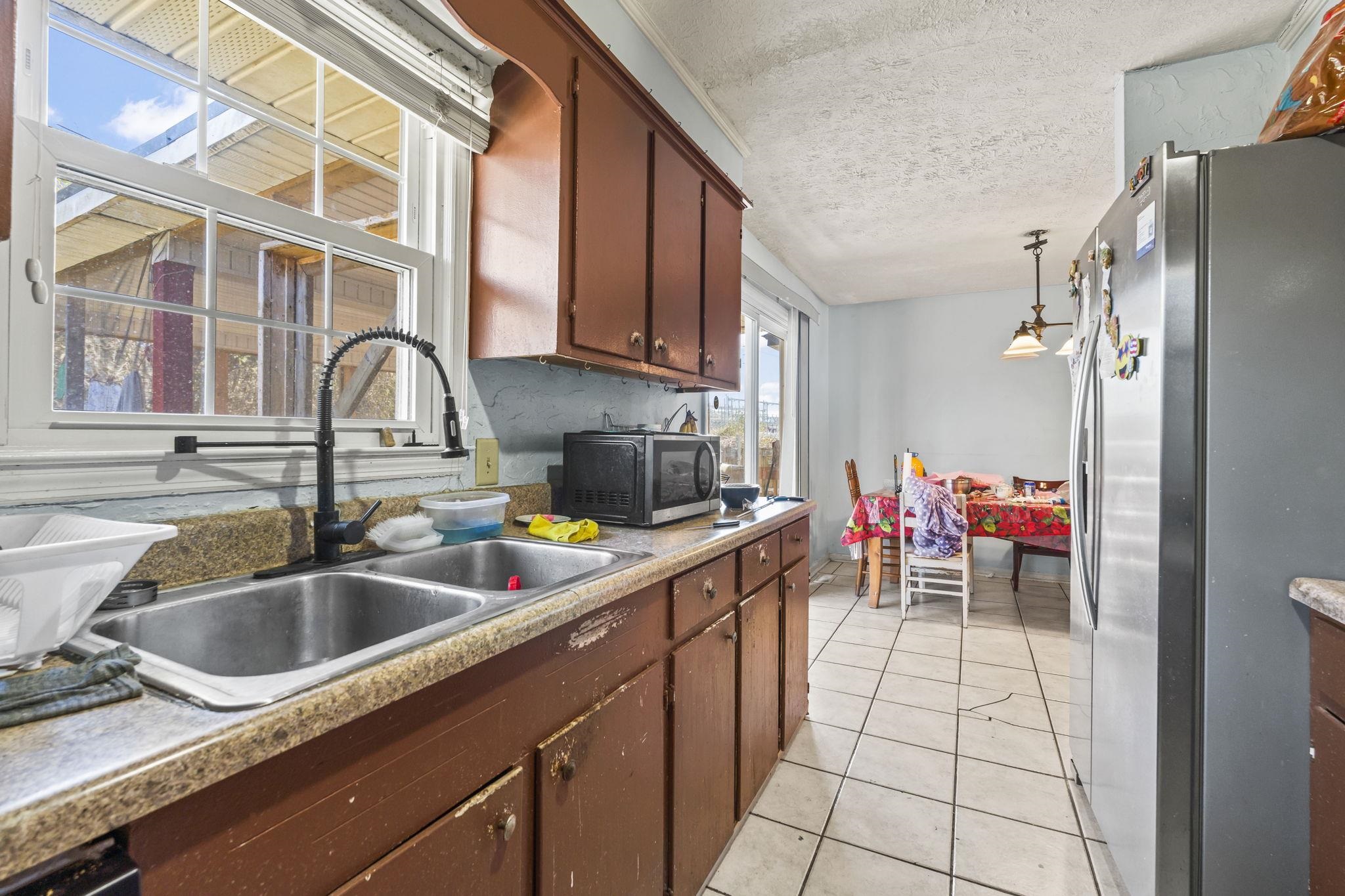 202 Luttie Rd. Property Photo 8
