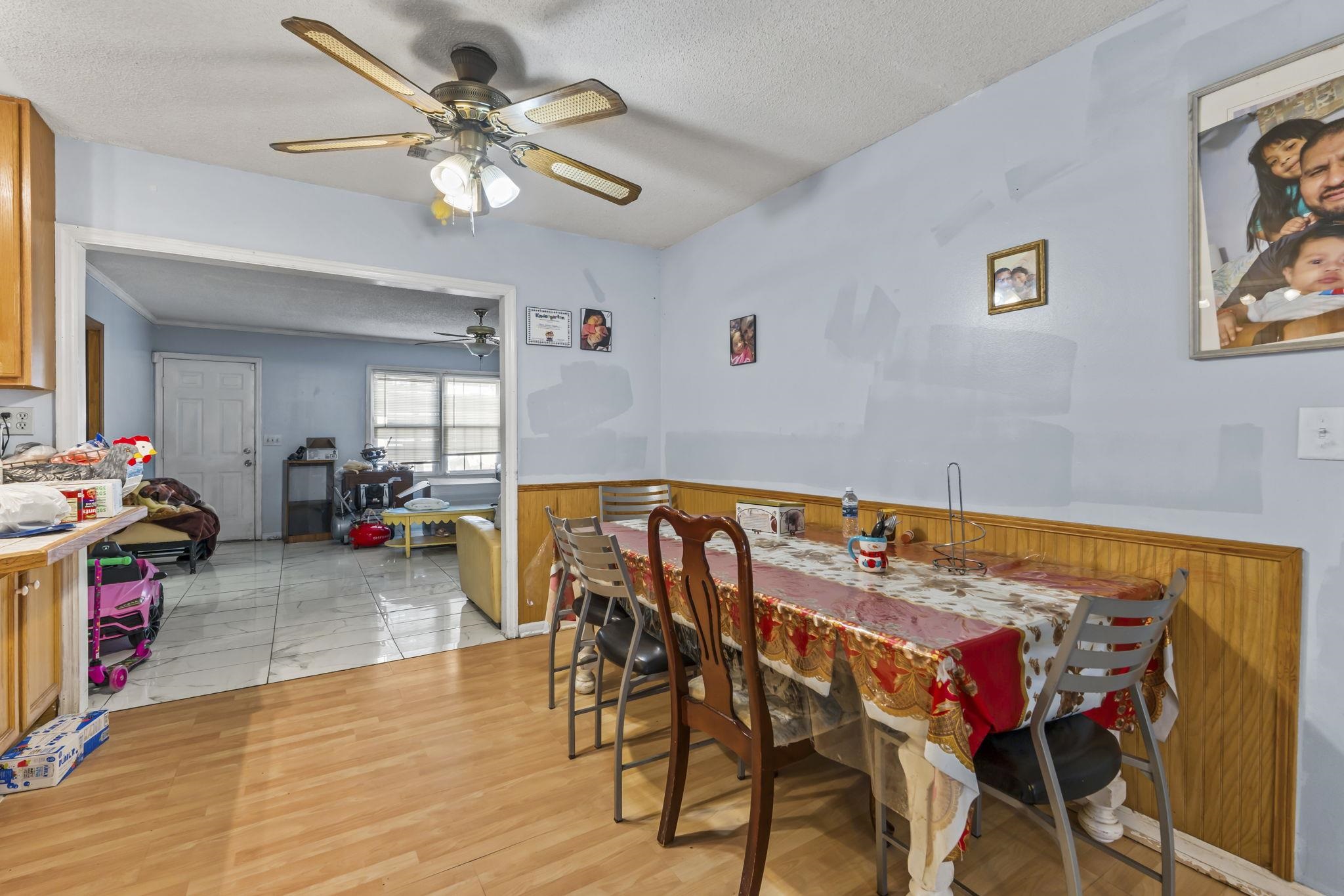 5567 Rosewood Dr. Property Photo 10