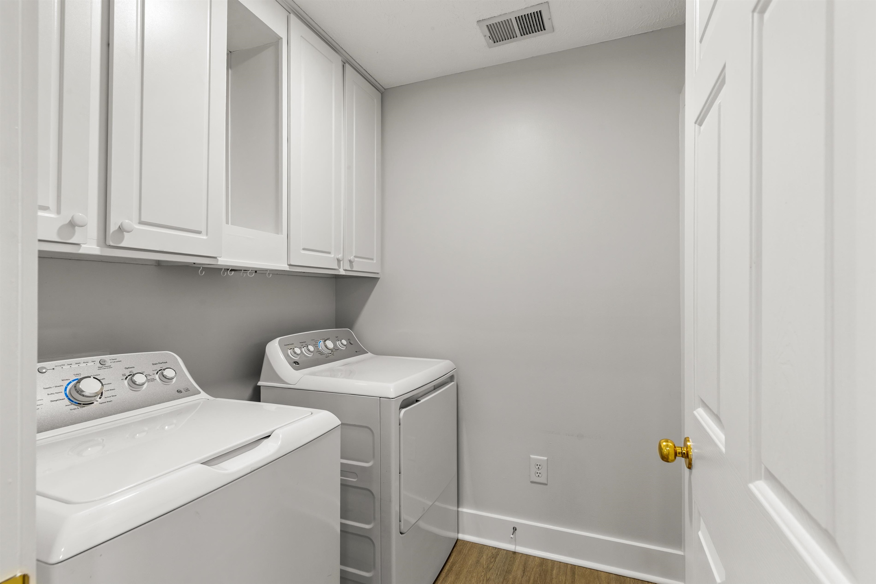 4464 West Walkerton Rd. Property Photo 27