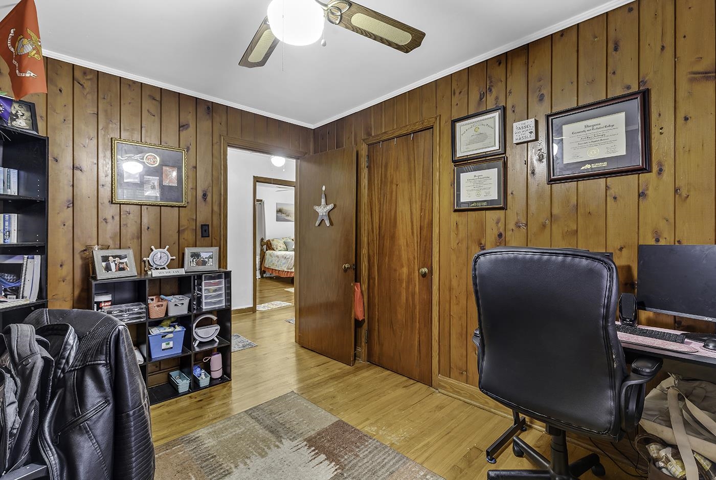 2048 Seitter St. Property Photo 17