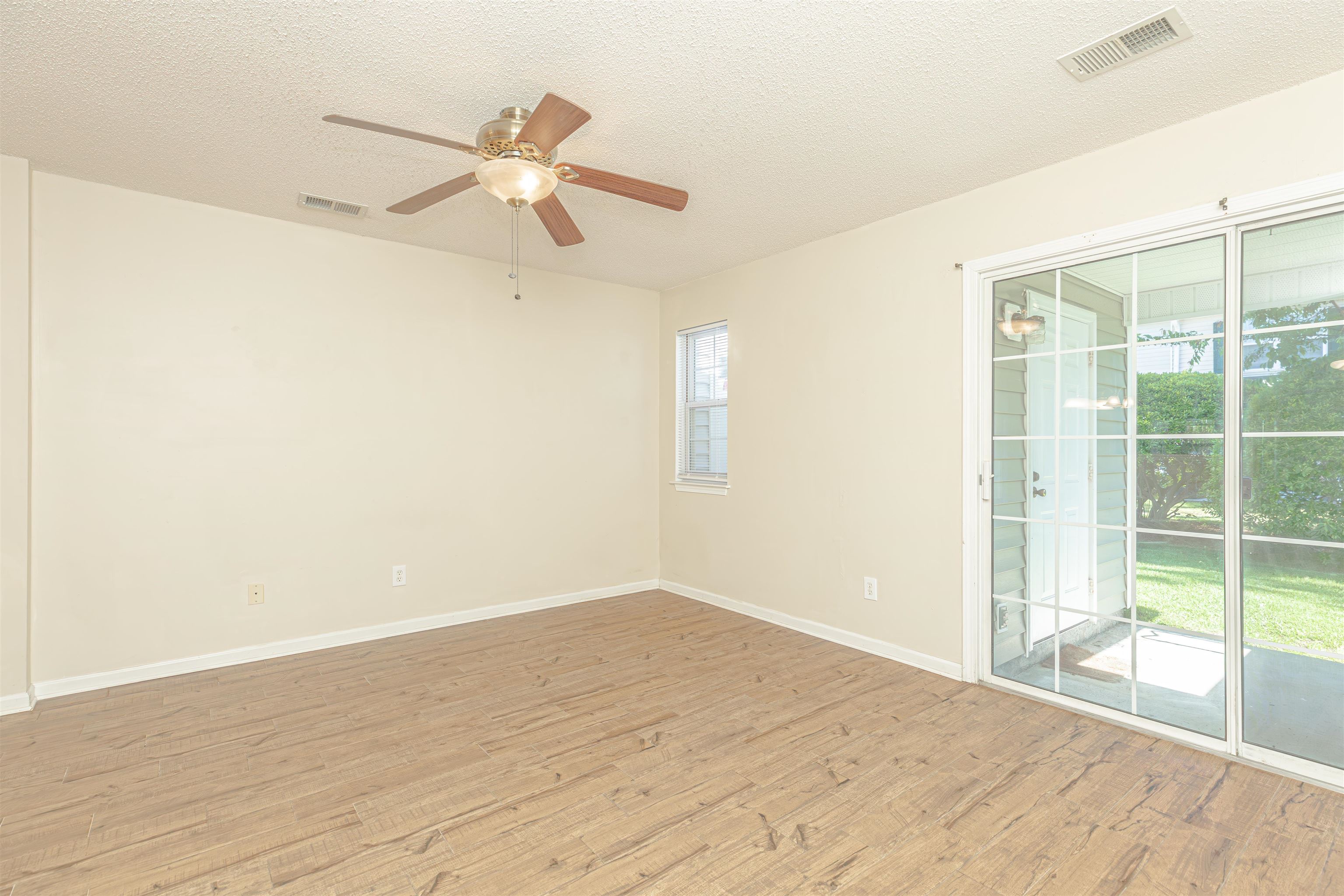 754 Aspen Dr. Property Photo 15