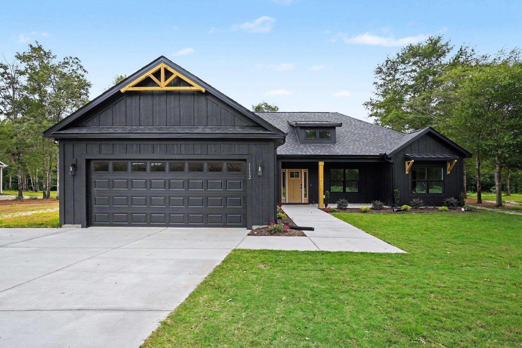 3200 Yawnoc Dr. Property Photo 1