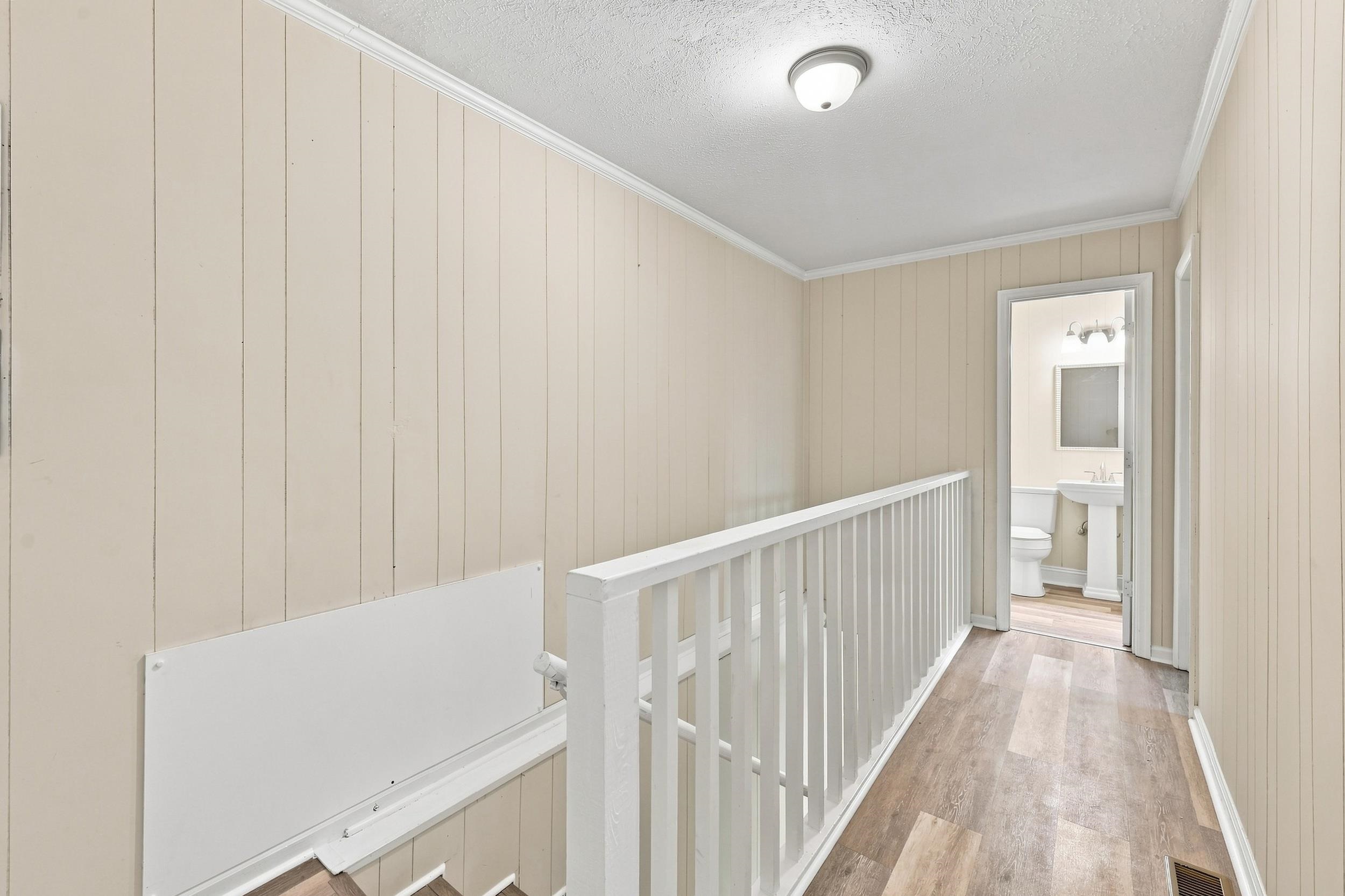 2402 Highway 15 Property Photo 9