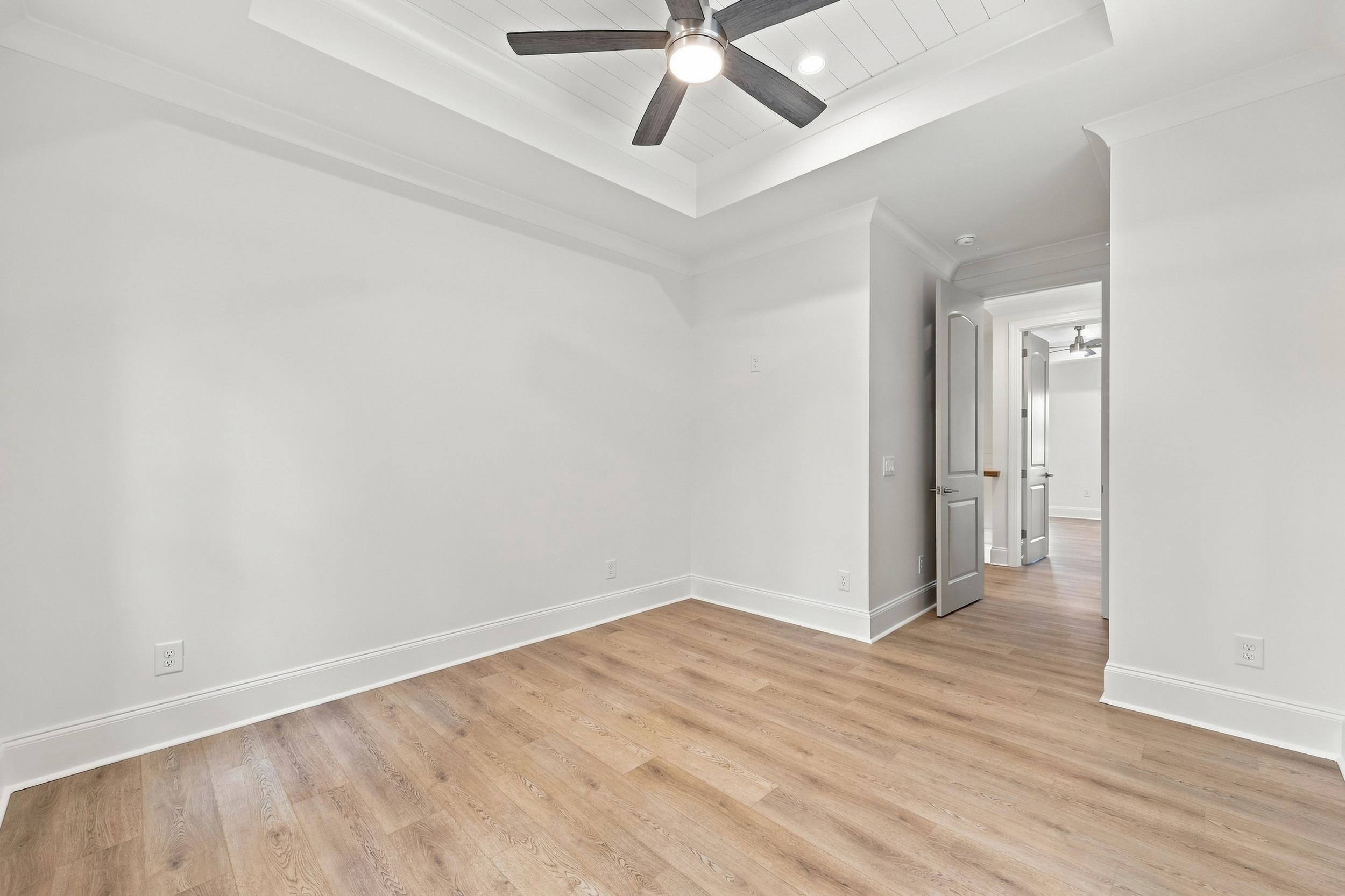428 Vista Dr. Property Photo 53