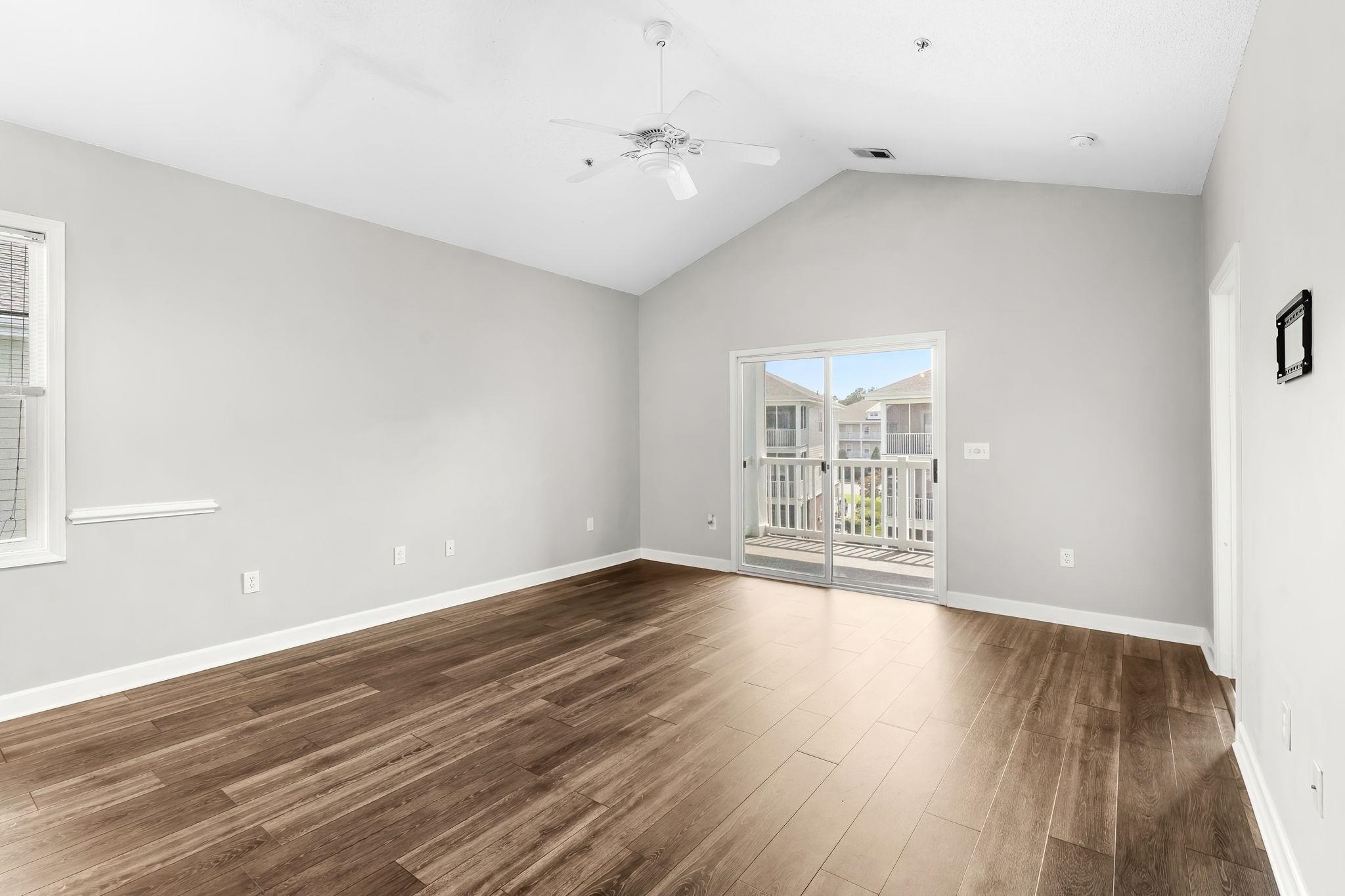 805 Crumpet Ct. Property Photo 5
