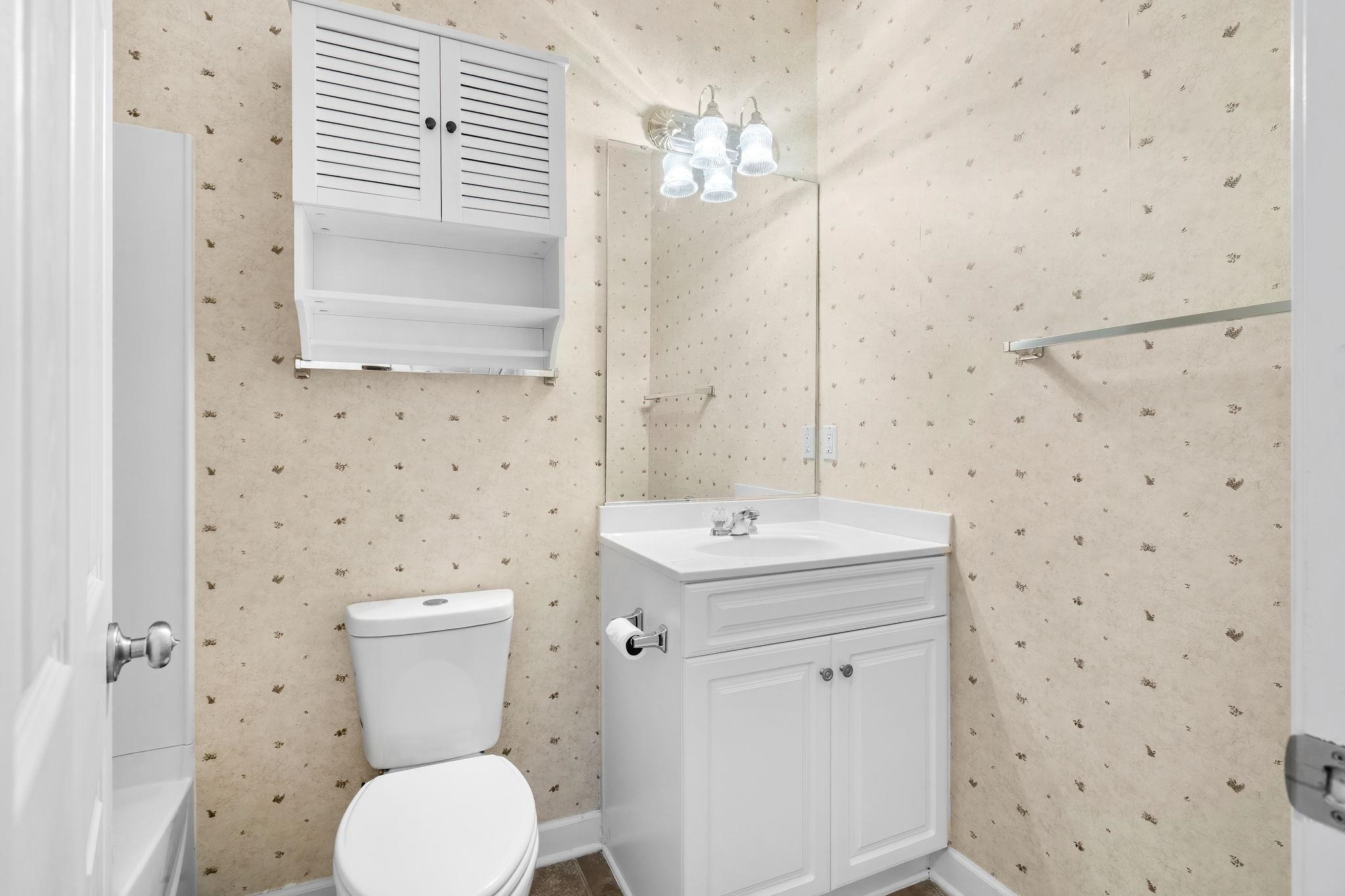805 Crumpet Ct. Property Photo 14