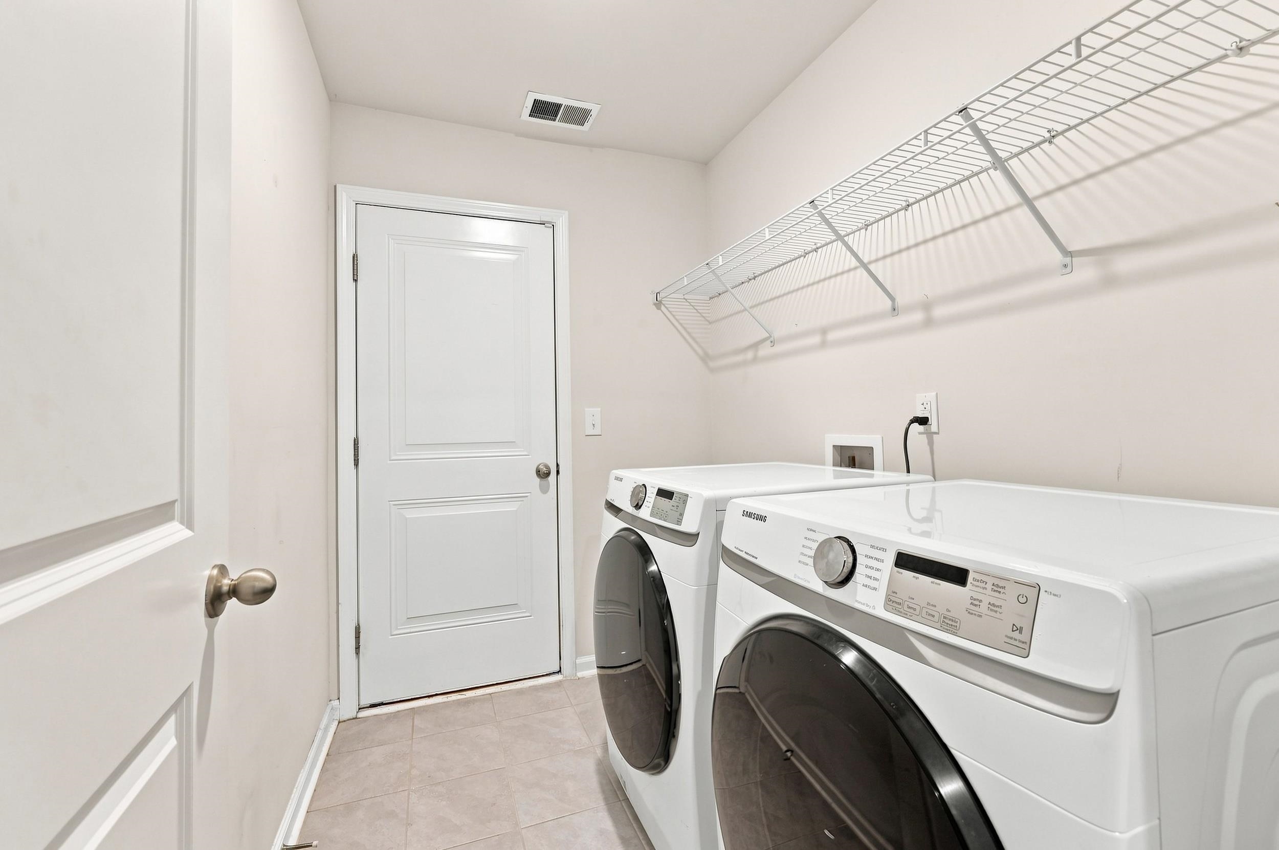 332 Logan St. Property Photo 26