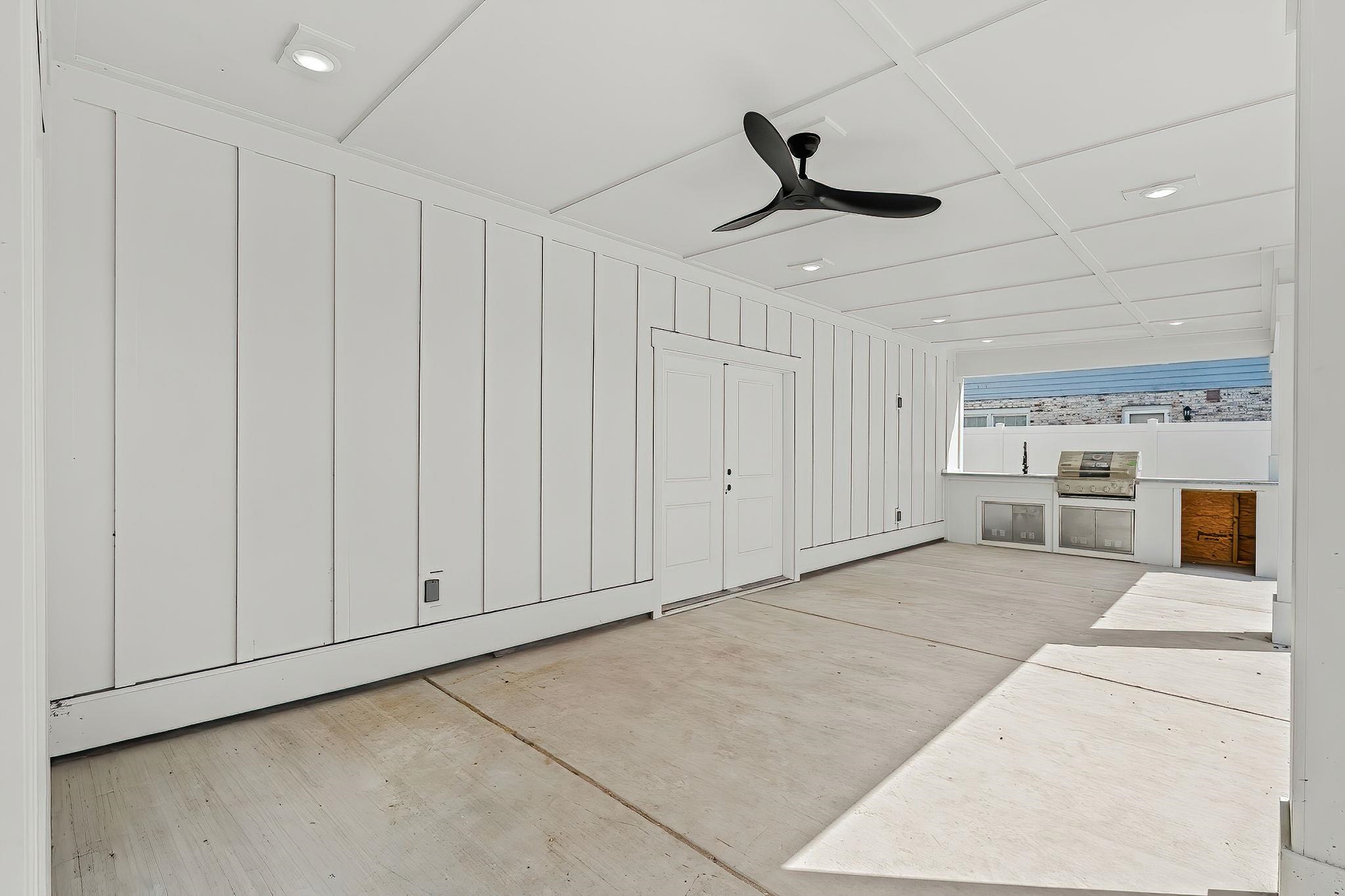 2503 Holly Dr. Property Photo 43
