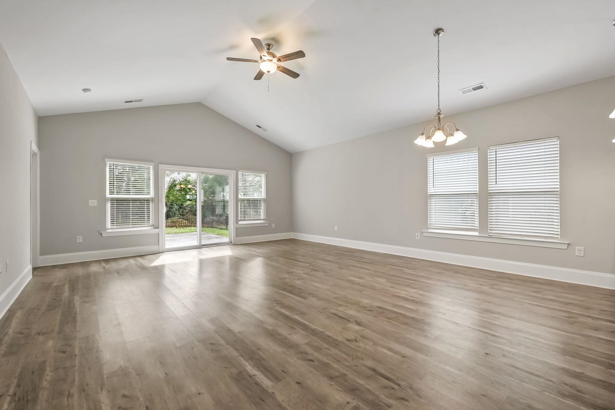 1616 Palmetto Palm Dr. Property Photo 10