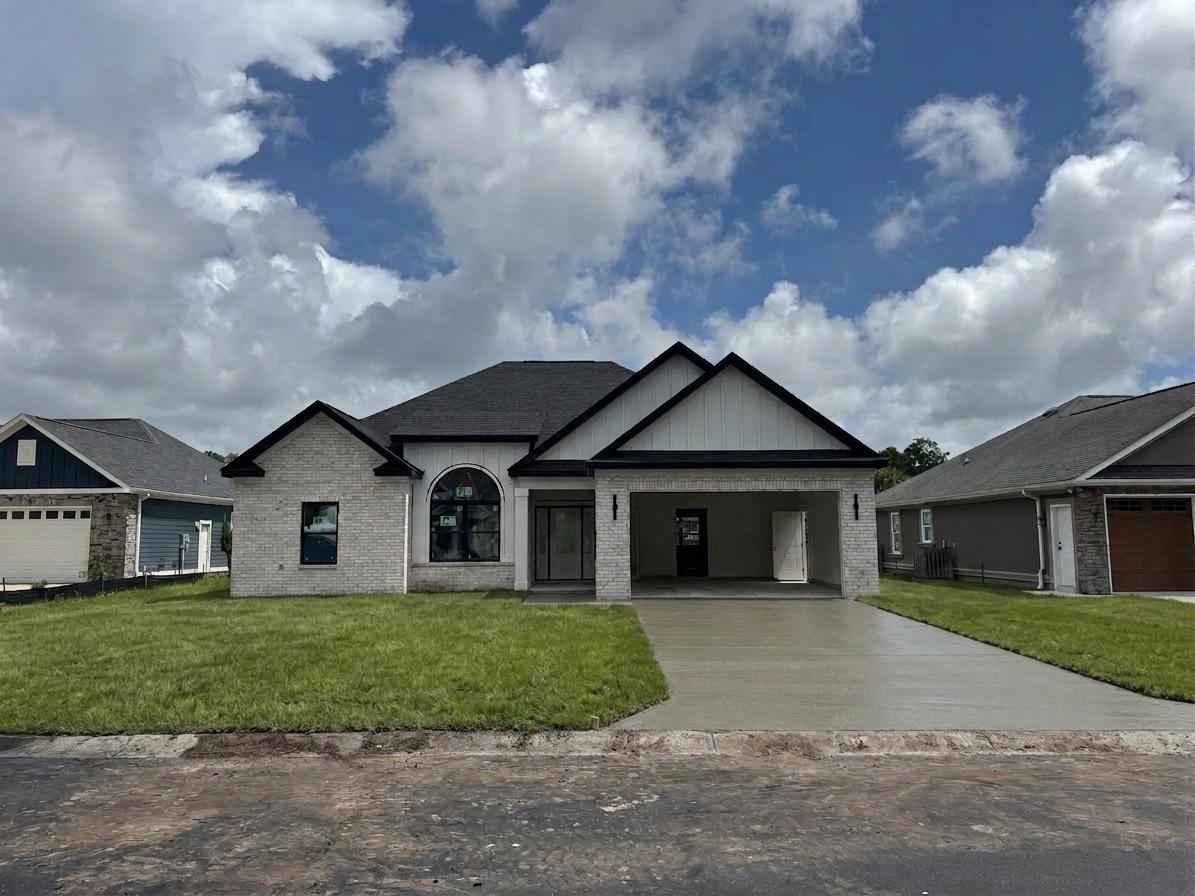 113 Swallowtail Ct. Property Photo 1