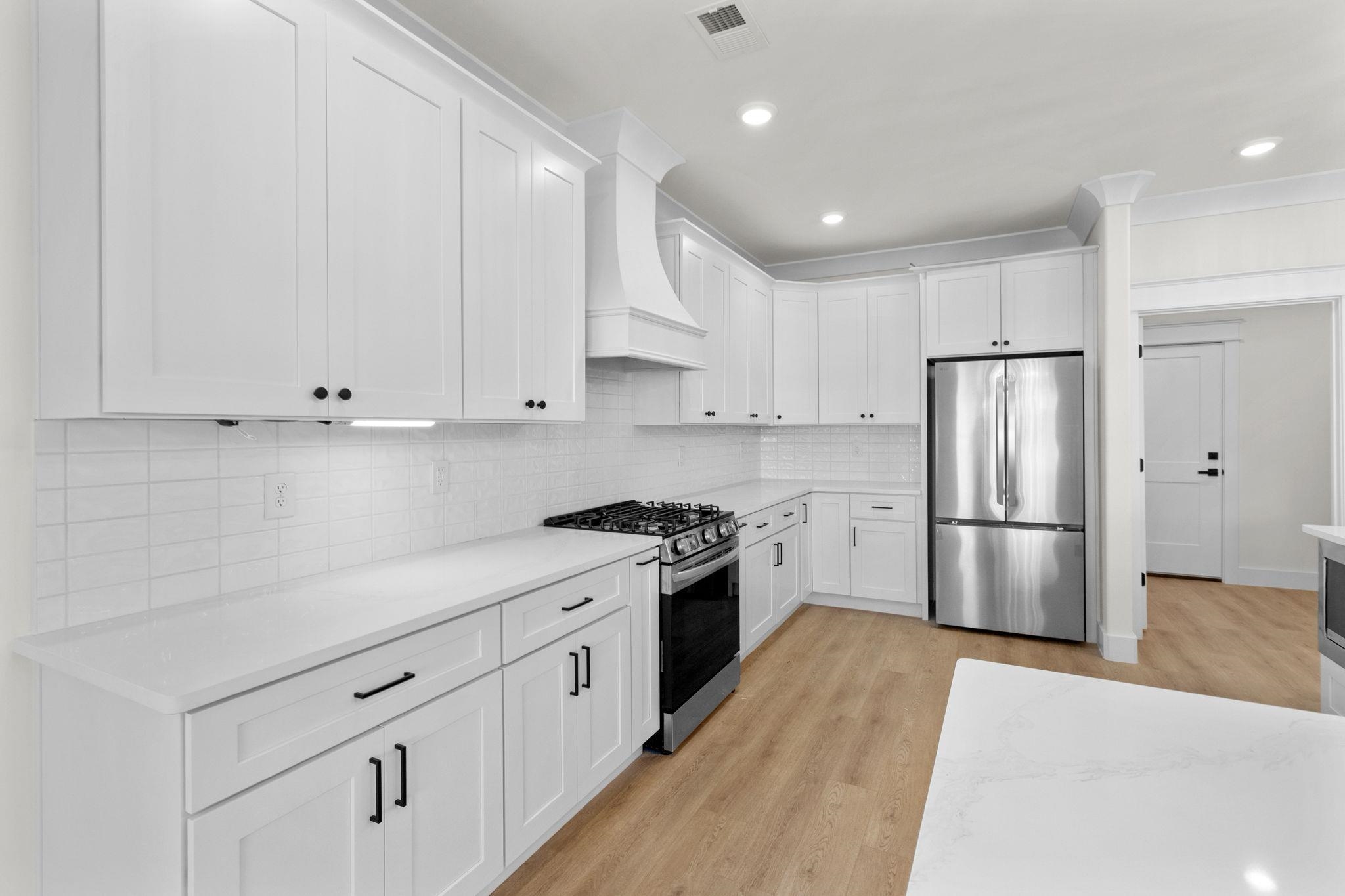 113 Swallowtail Ct. Property Photo 19
