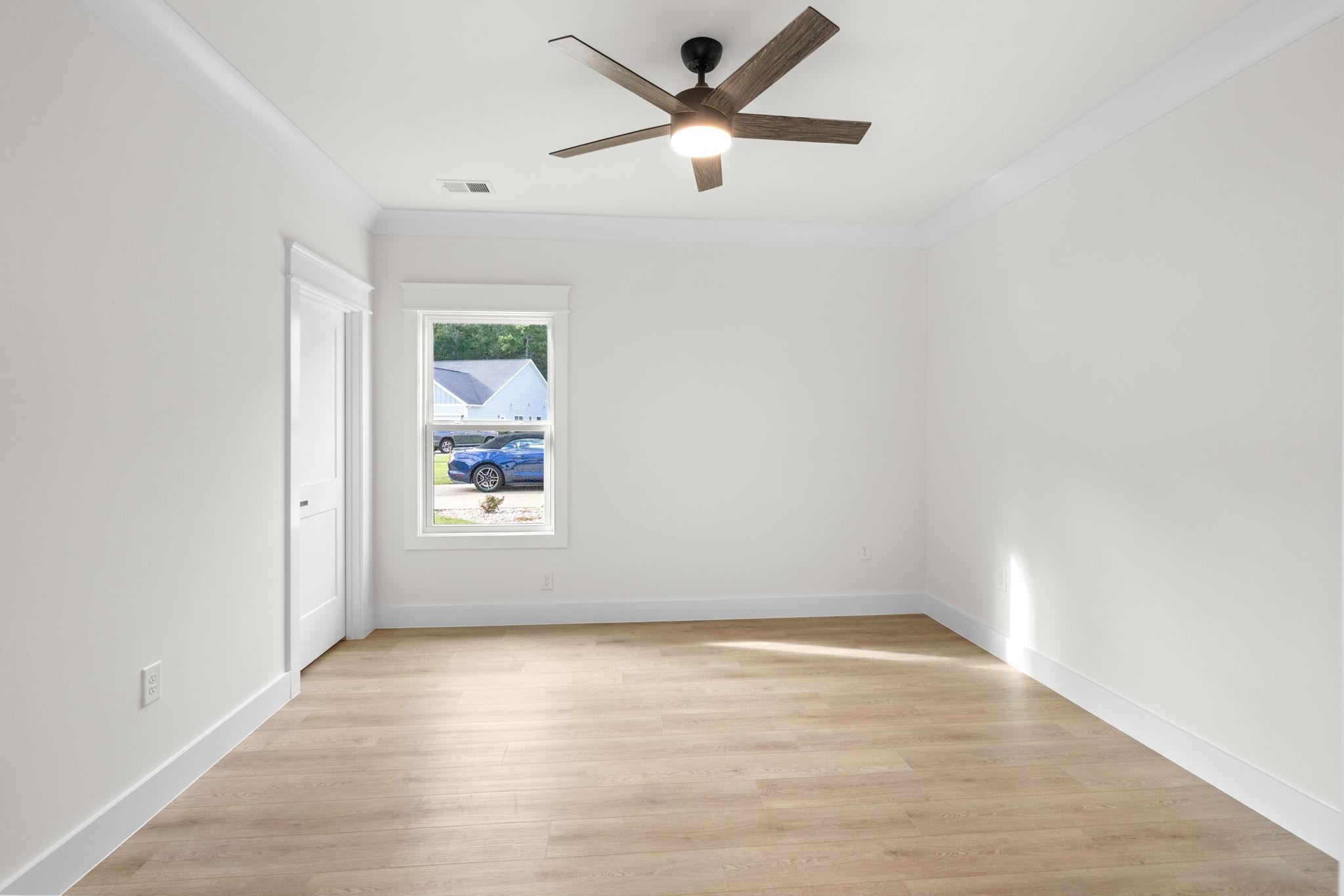 113 Swallowtail Ct. Property Photo 46