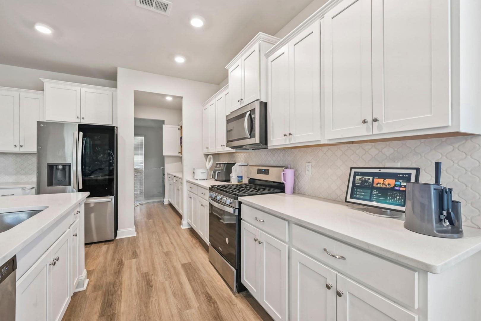 1008 Beechfield Ct. Property Photo 6
