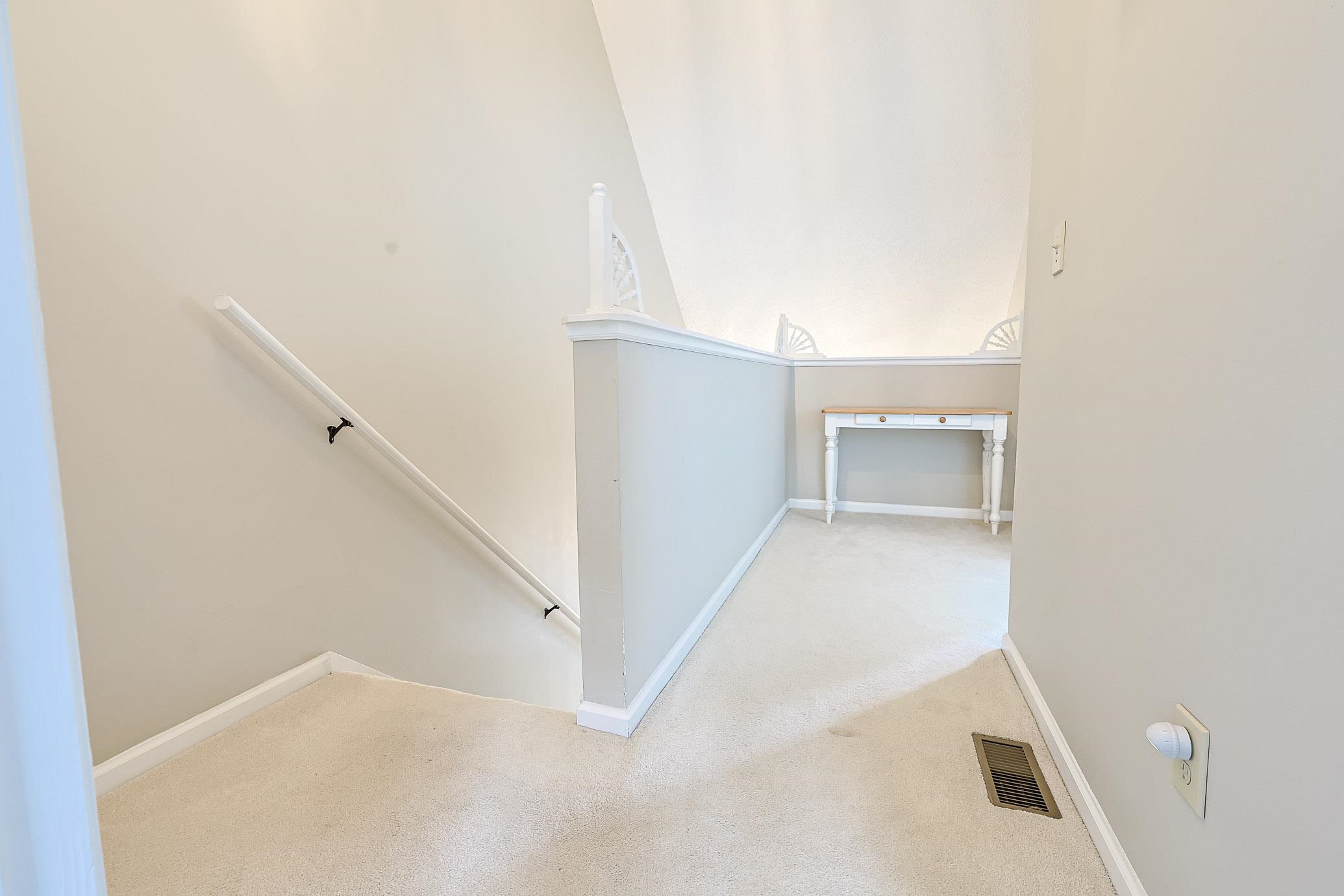 4291 Parkway Ln. Property Photo 19