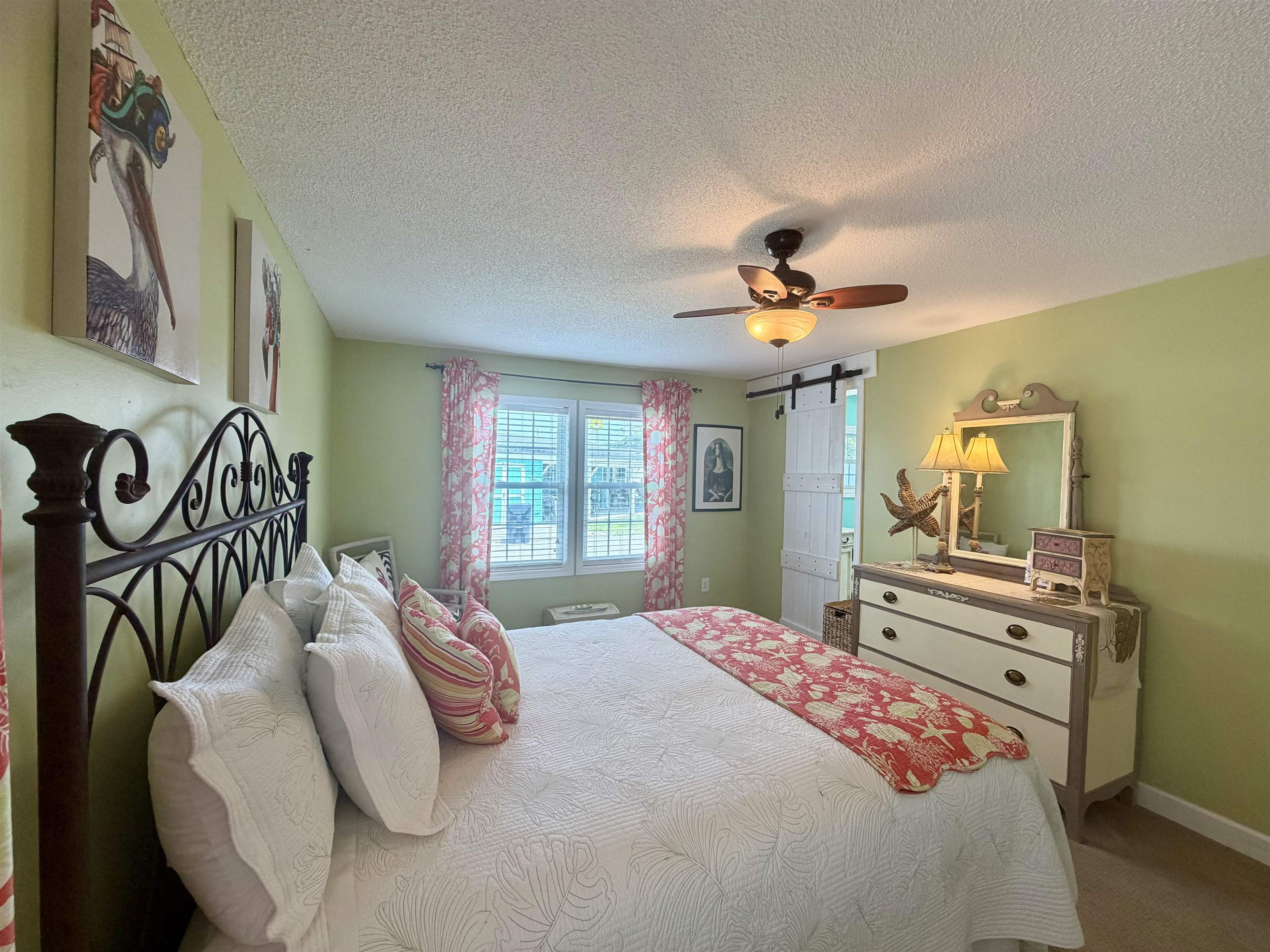 1876 Sunrise Dr. Property Photo 27