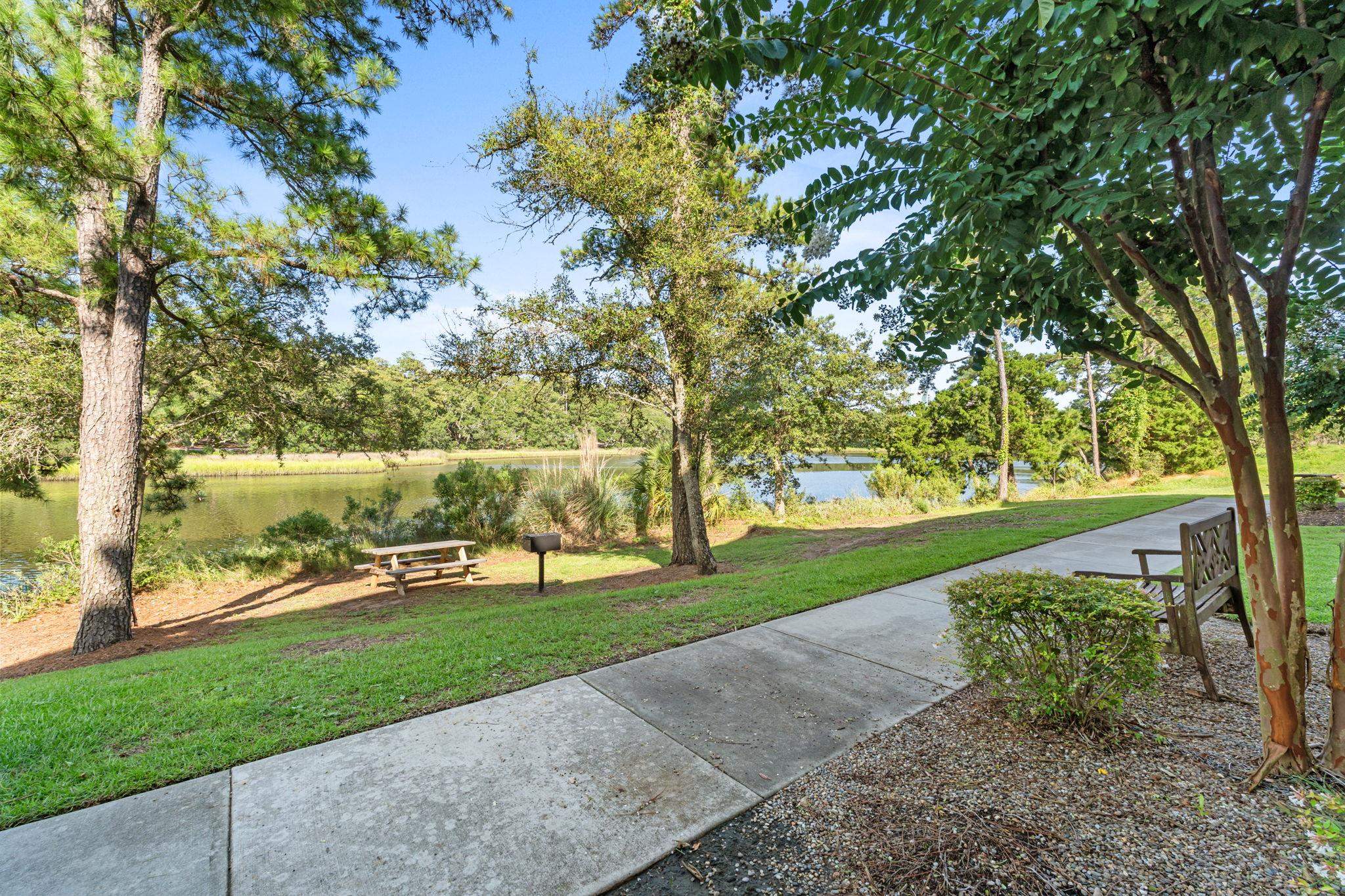 627 Bonaventure Dr. Property Photo 51