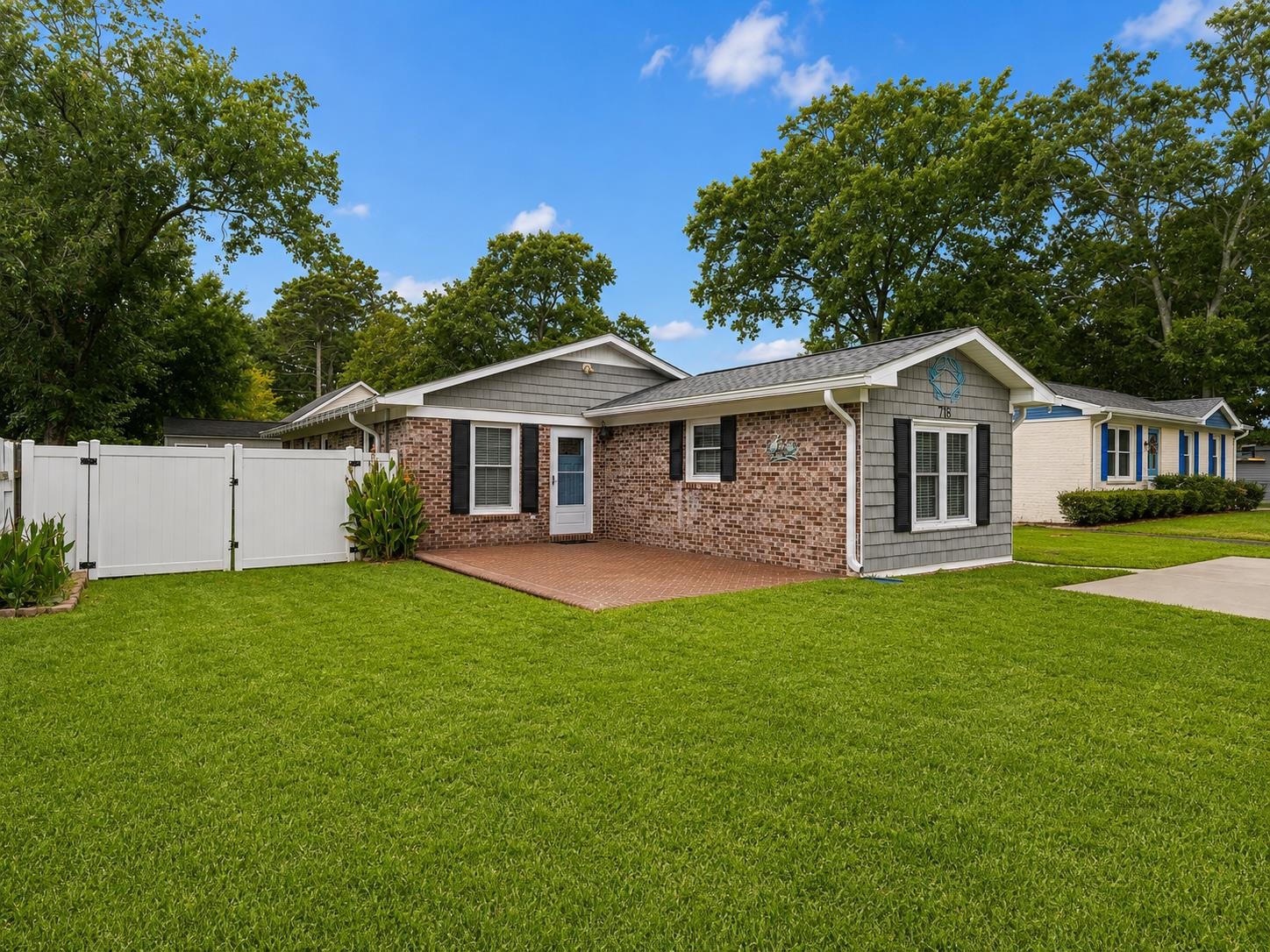 715 Cypress Dr. Property Photo 1