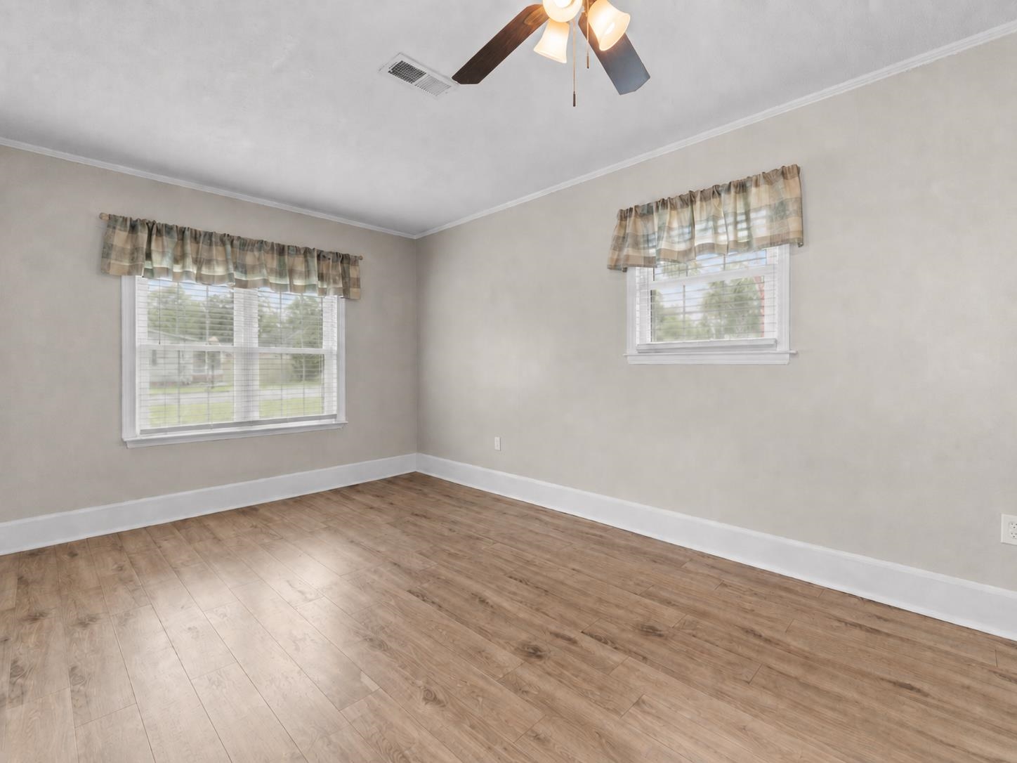 715 Cypress Dr. Property Photo 7