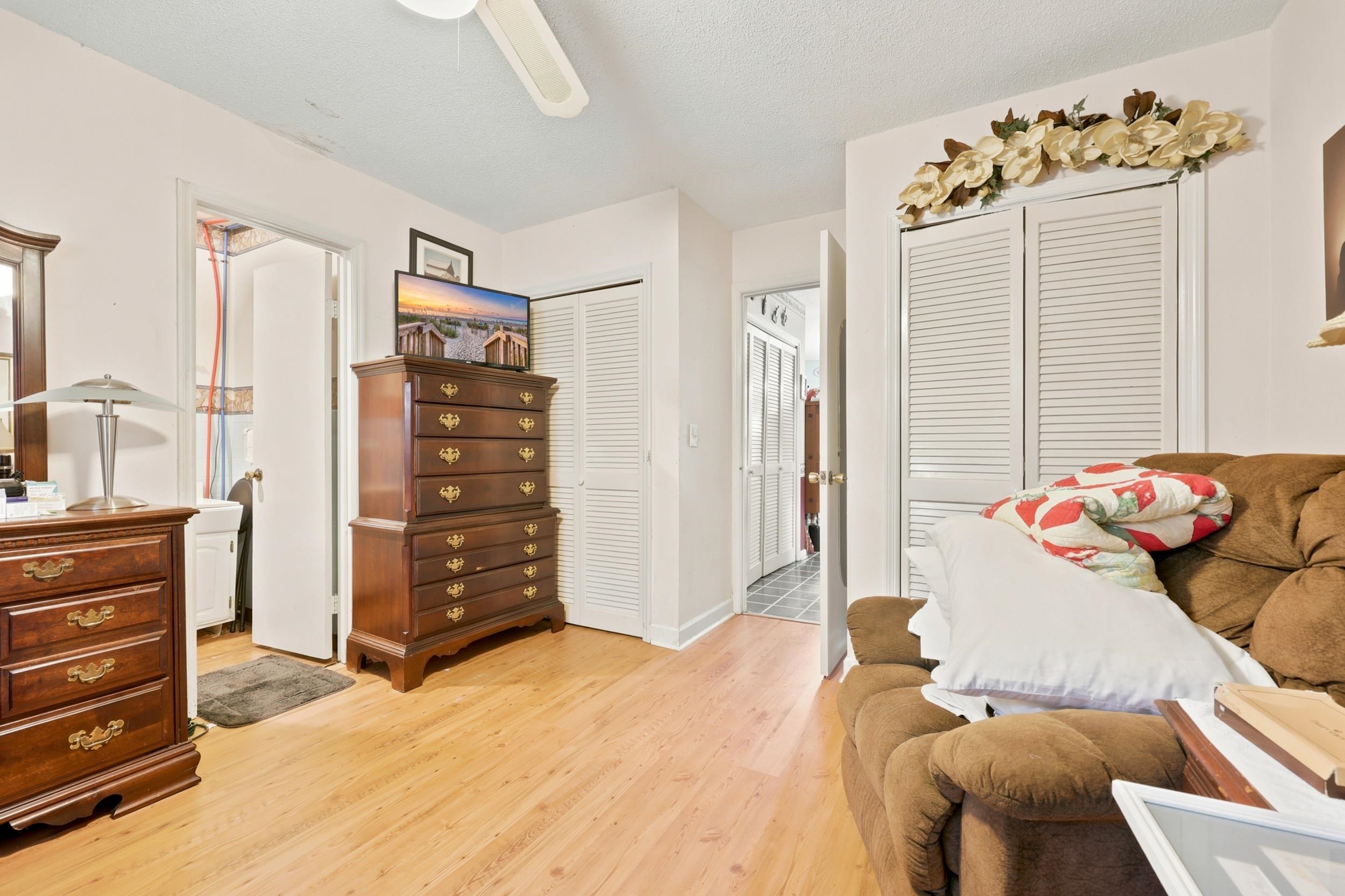 613 Elizabeth St. Property Photo 14