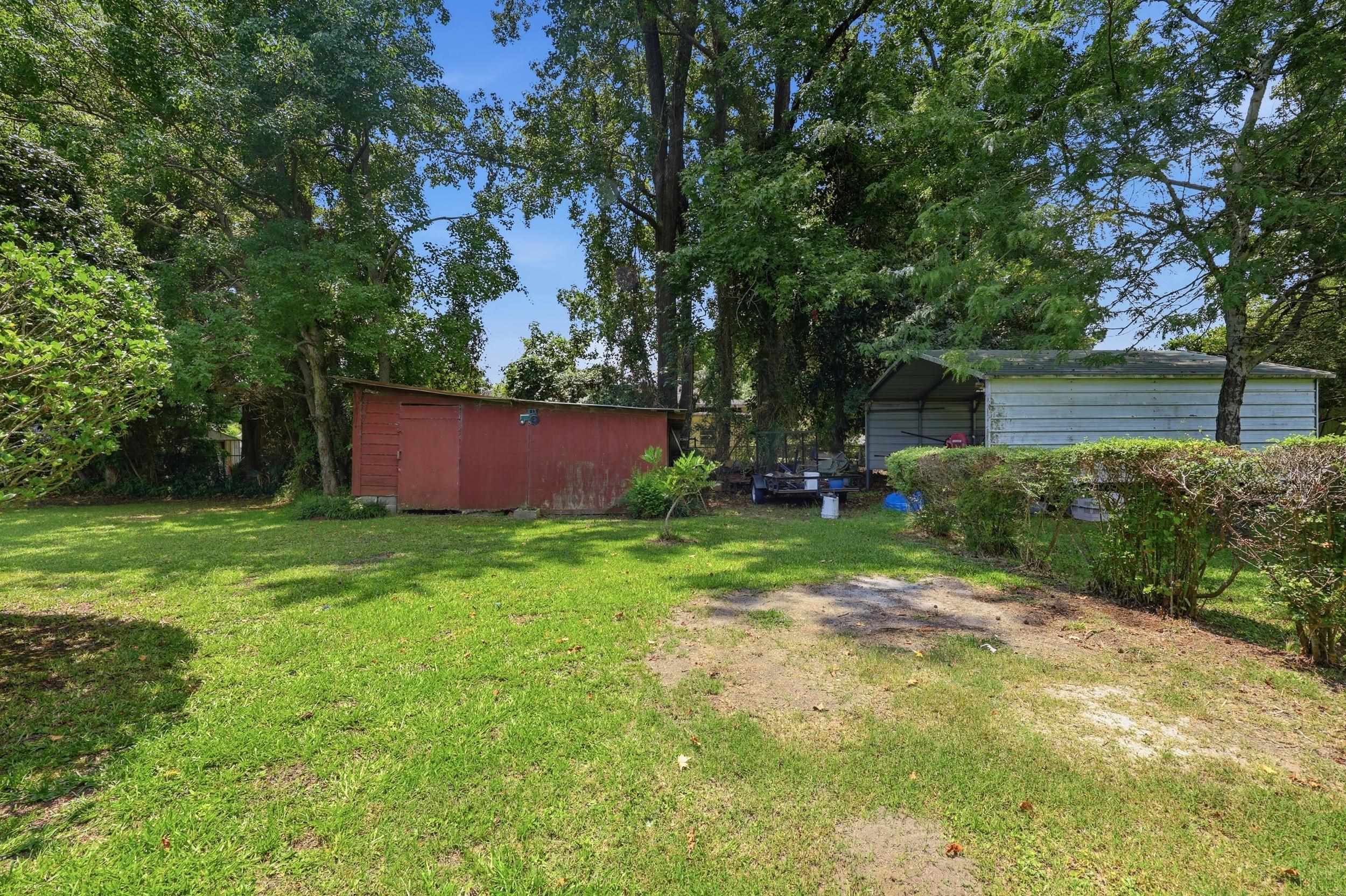 613 Elizabeth St. Property Photo 31