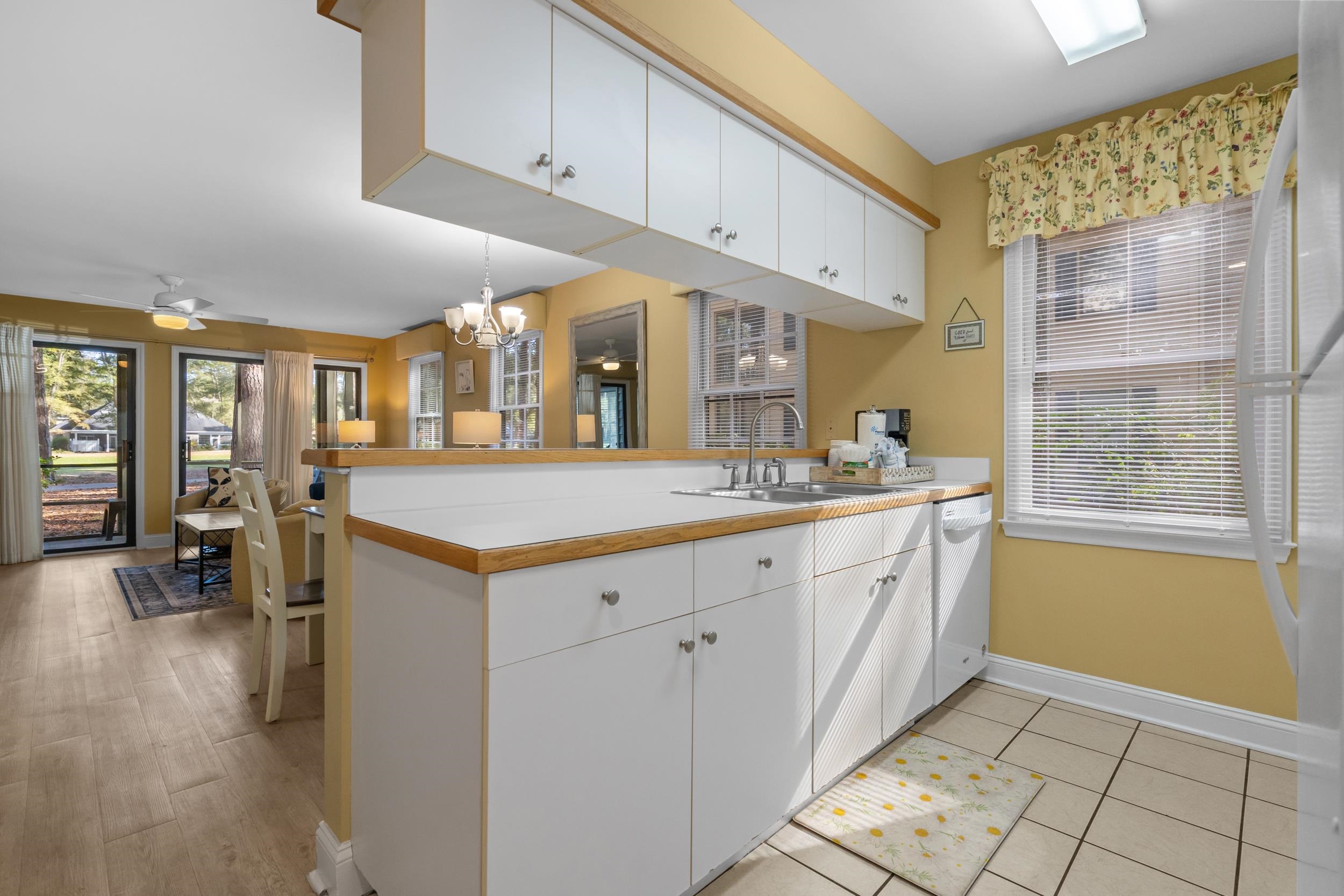 200 Stillwood Dr. Property Photo 17