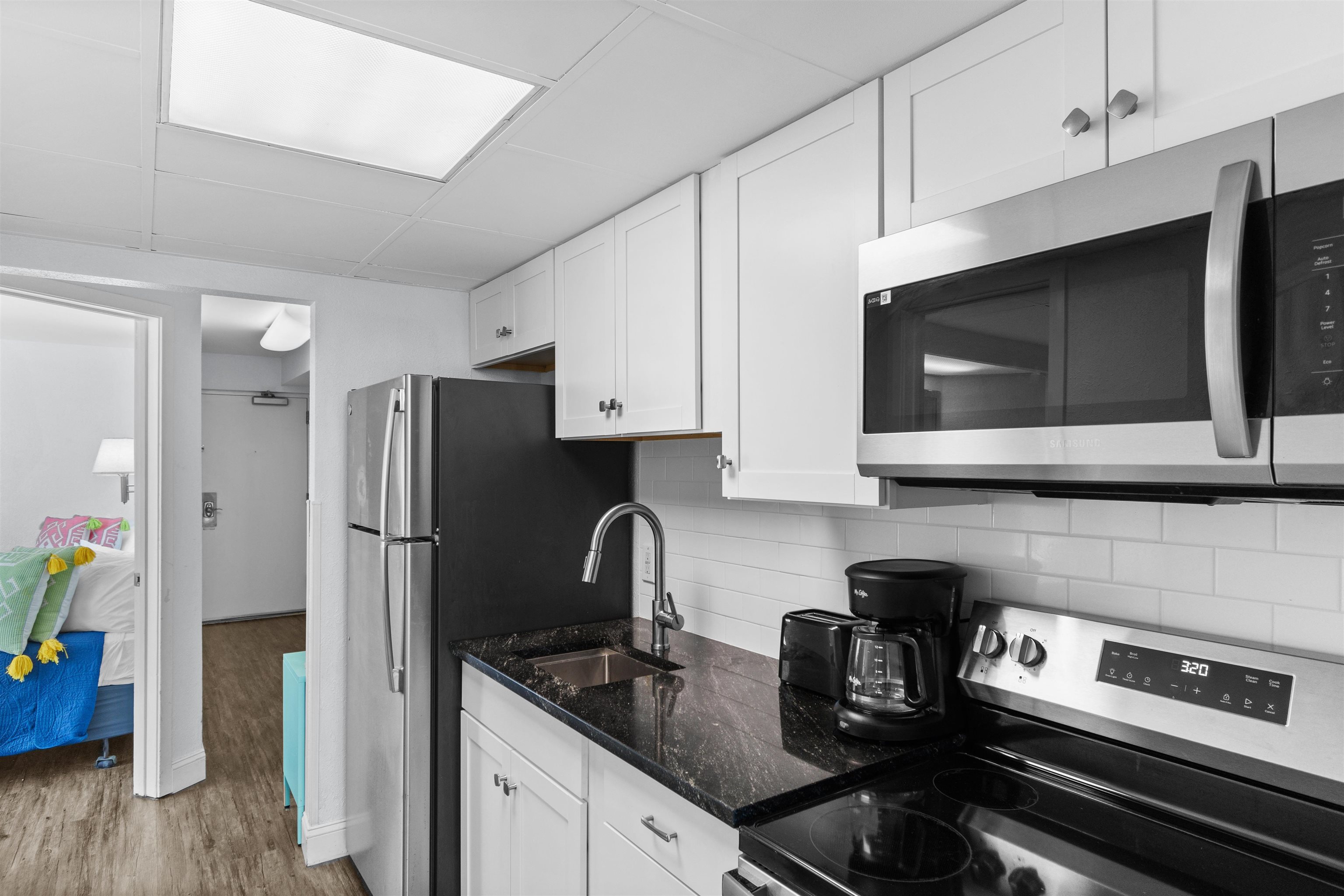 2300 N Ocean Blvd. Property Photo 8