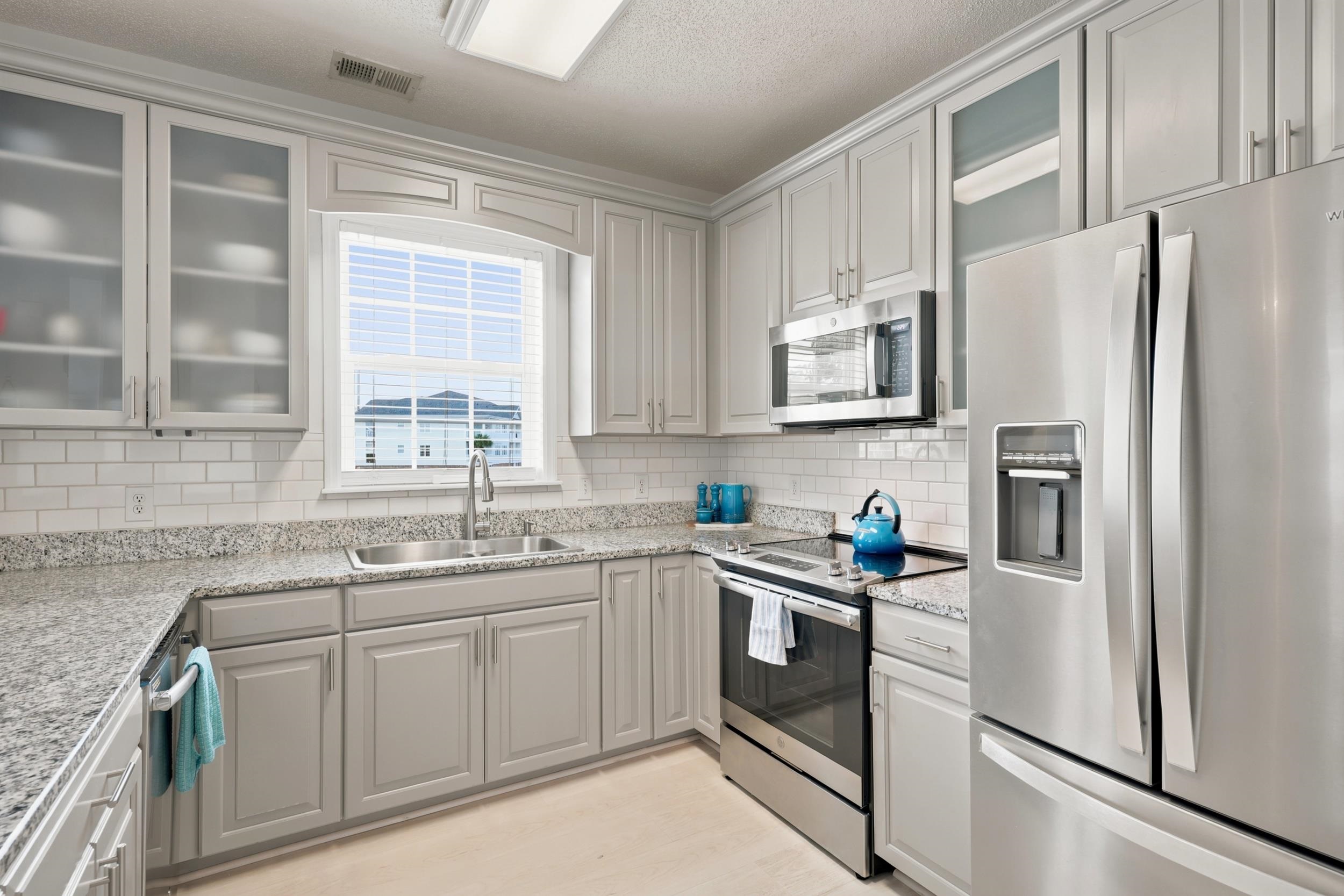 5801 Oyster Catcher Dr. Property Photo 8