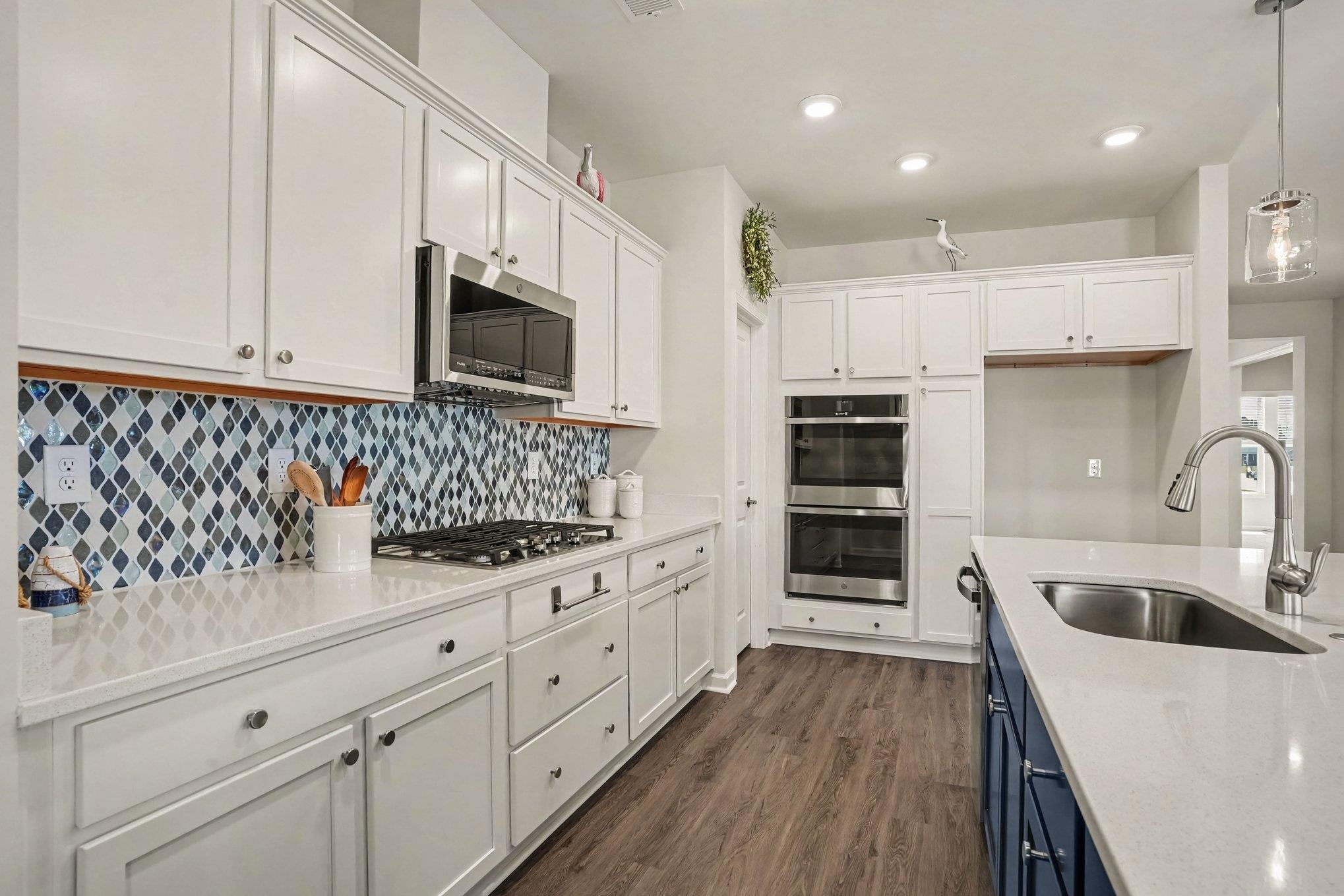 1201 Witch Hazel Way Property Photo 16