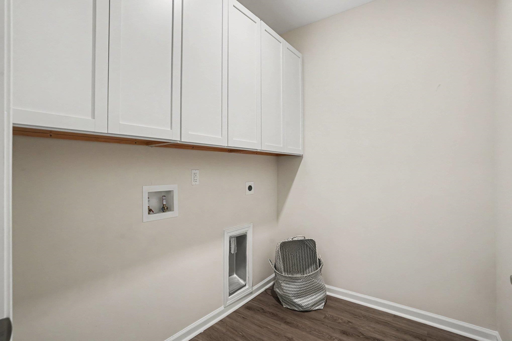 1201 Witch Hazel Way Property Photo 28