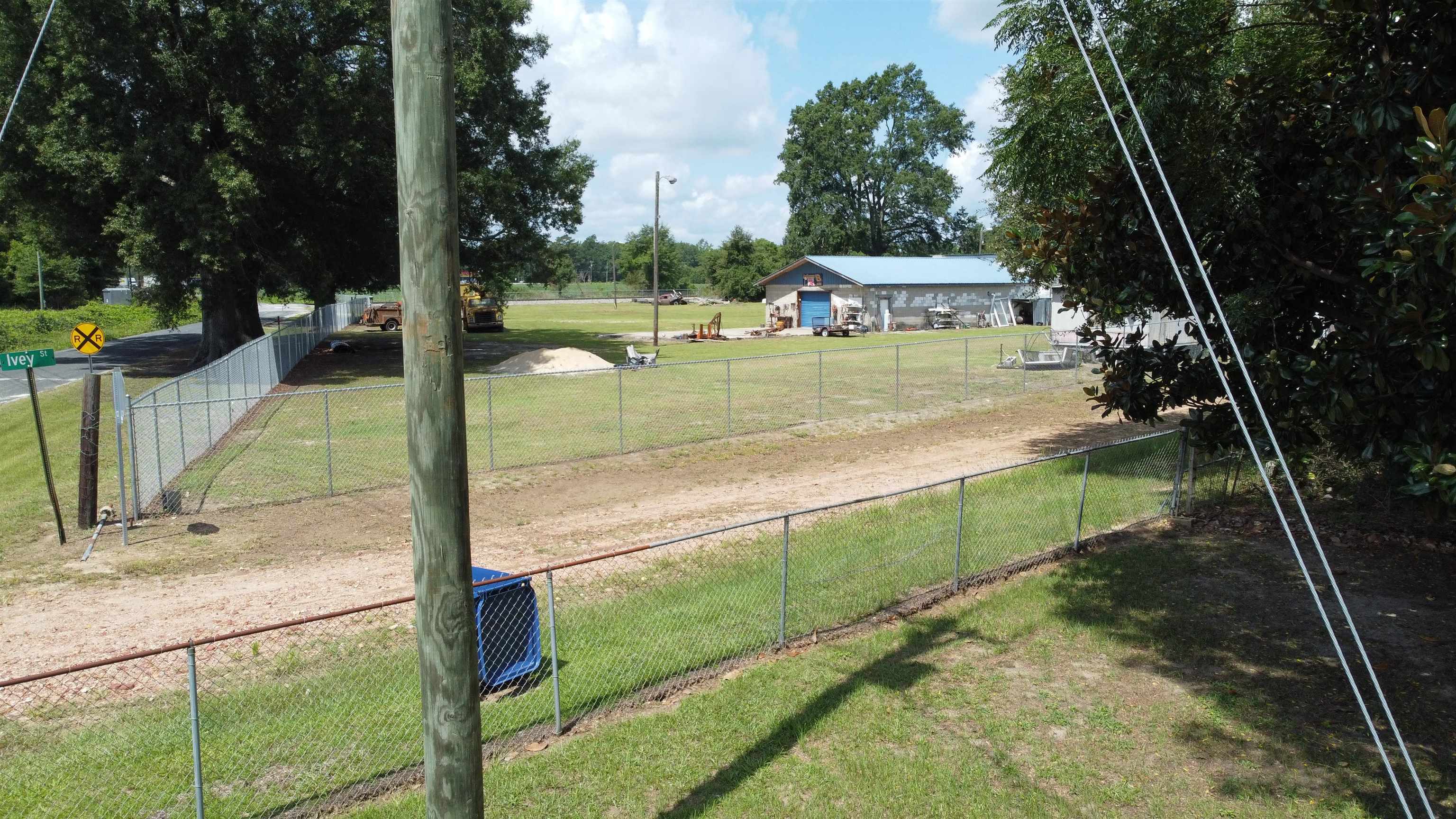 466 Ivey Dr. Property Photo 13